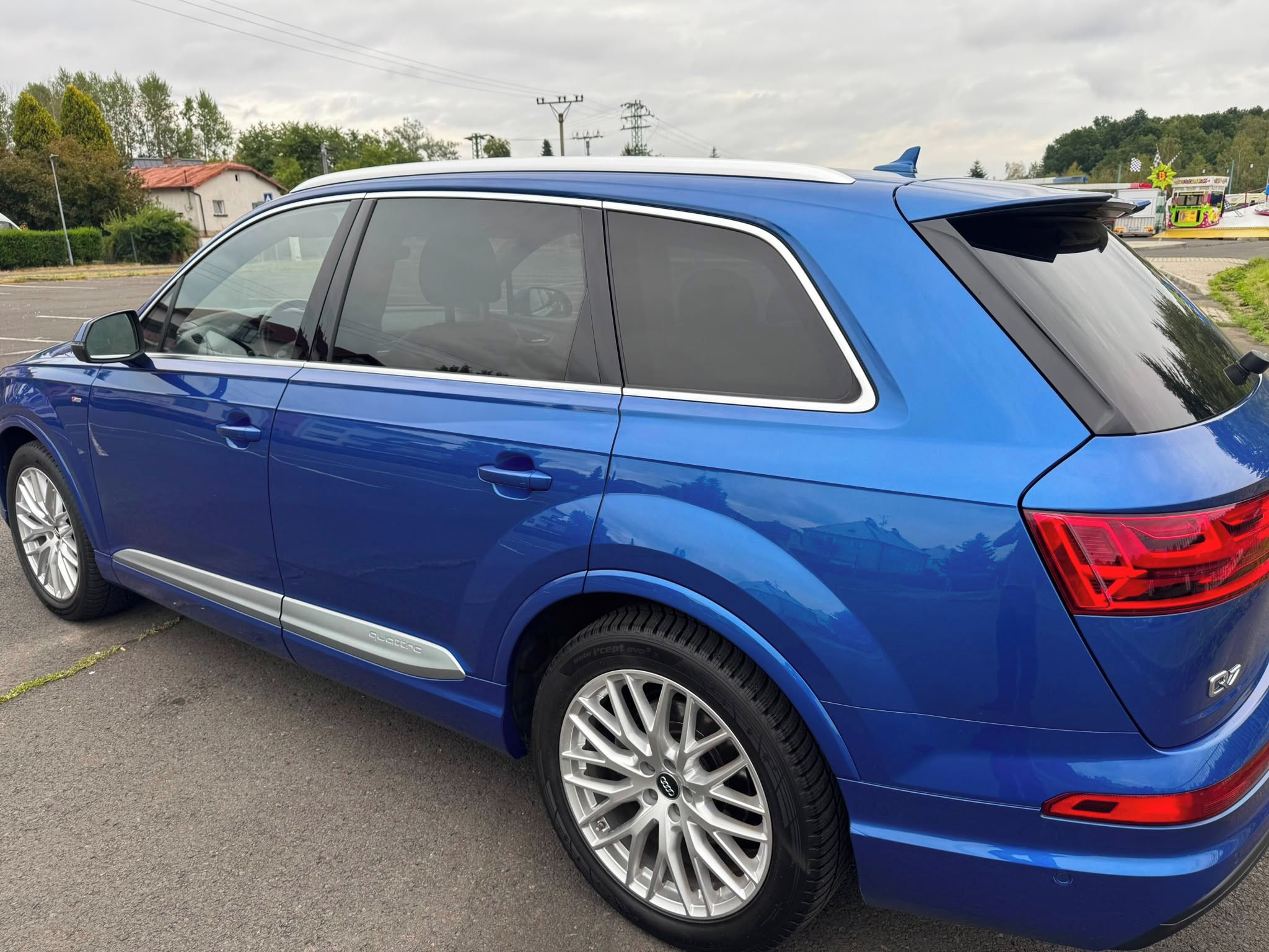 Audi Q7, 3.0 TDI S-line, Quattrro - fotka 4
