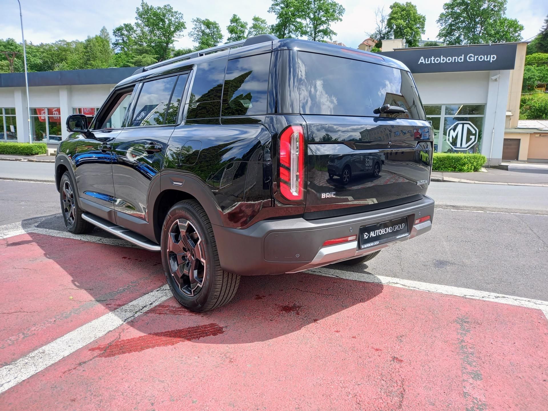 BAIC BJ30, ALL IN 1.5T 298kW HEV 4×4 - fotka 5