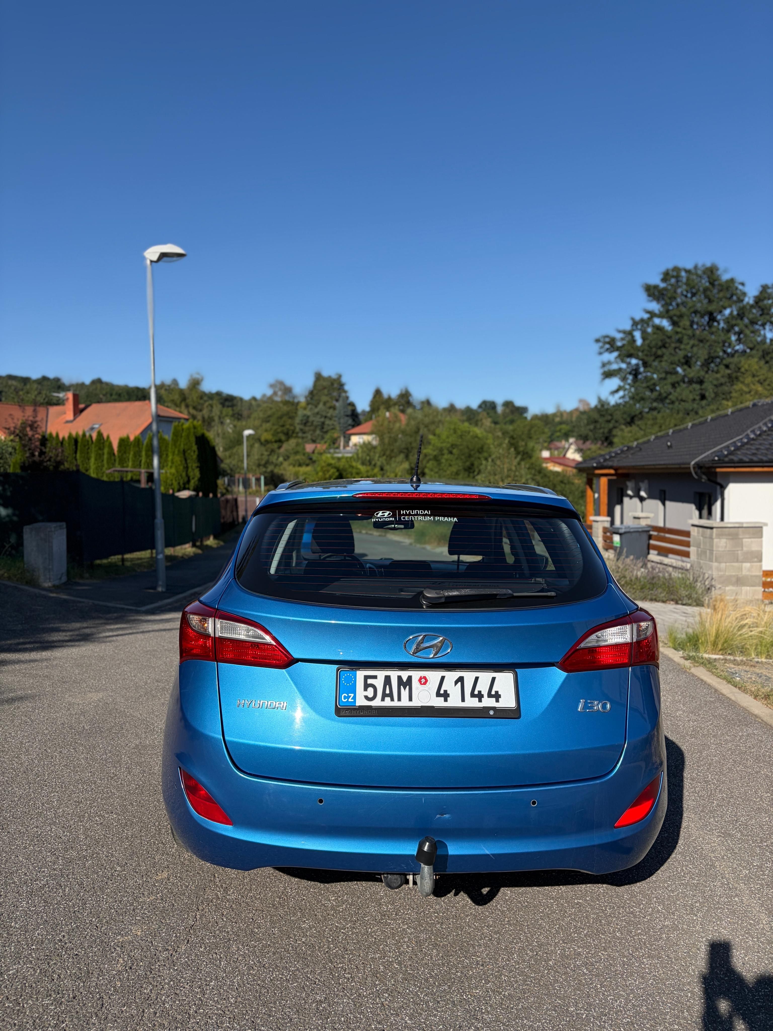 Hyundai i30, Hyundai i30 Kom. 1.6 CRDi - fotka 4