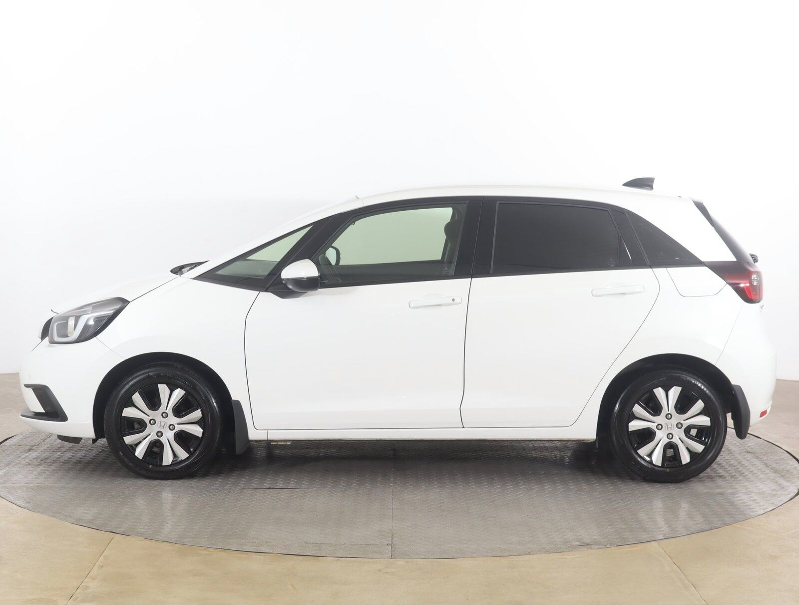 Honda Jazz, 1.5 e:HEV, Automat, Serv.kniha - fotka 3