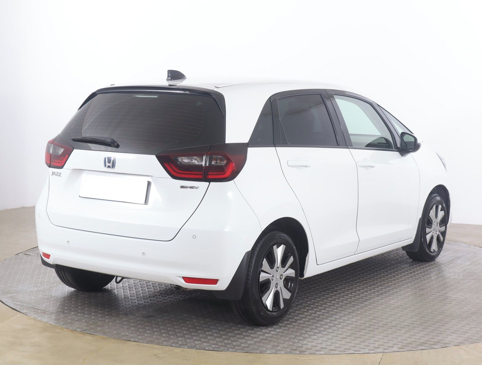 Honda Jazz, 1.5 e:HEV, Automat, Serv.kniha - fotka 5