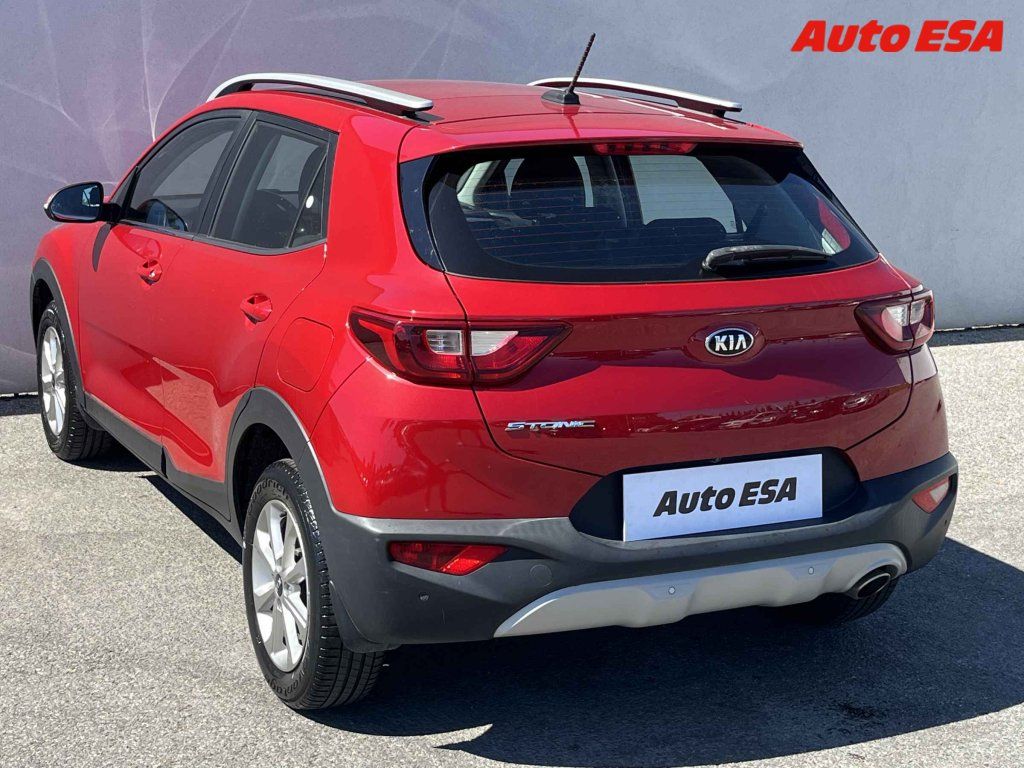 Kia Stonic, 1.2CVVT,2.maj,ČR - fotka 6