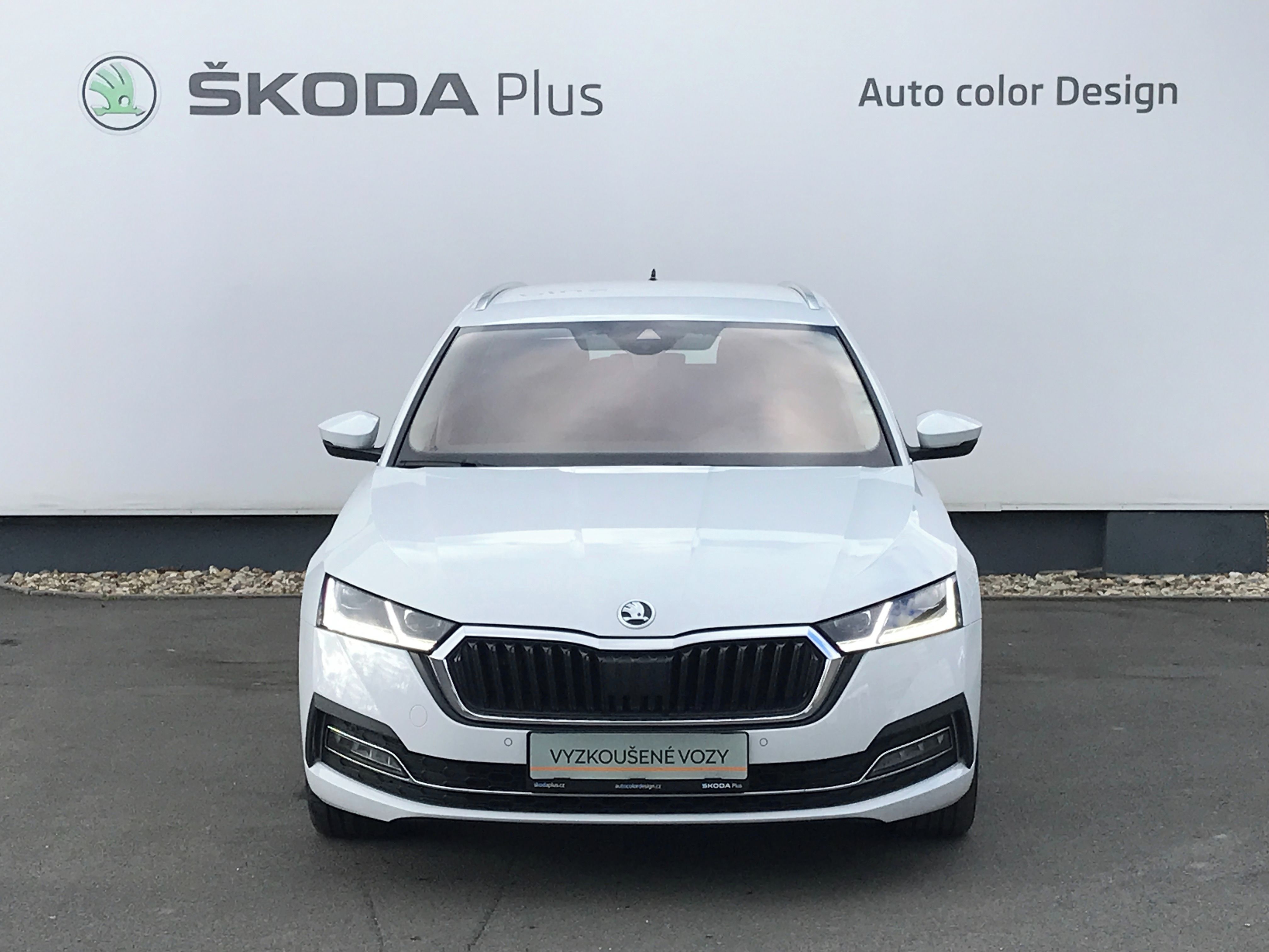 Škoda Octavia, TDi 85kW Style+MATRIX+TAŽNÉ - fotka 4