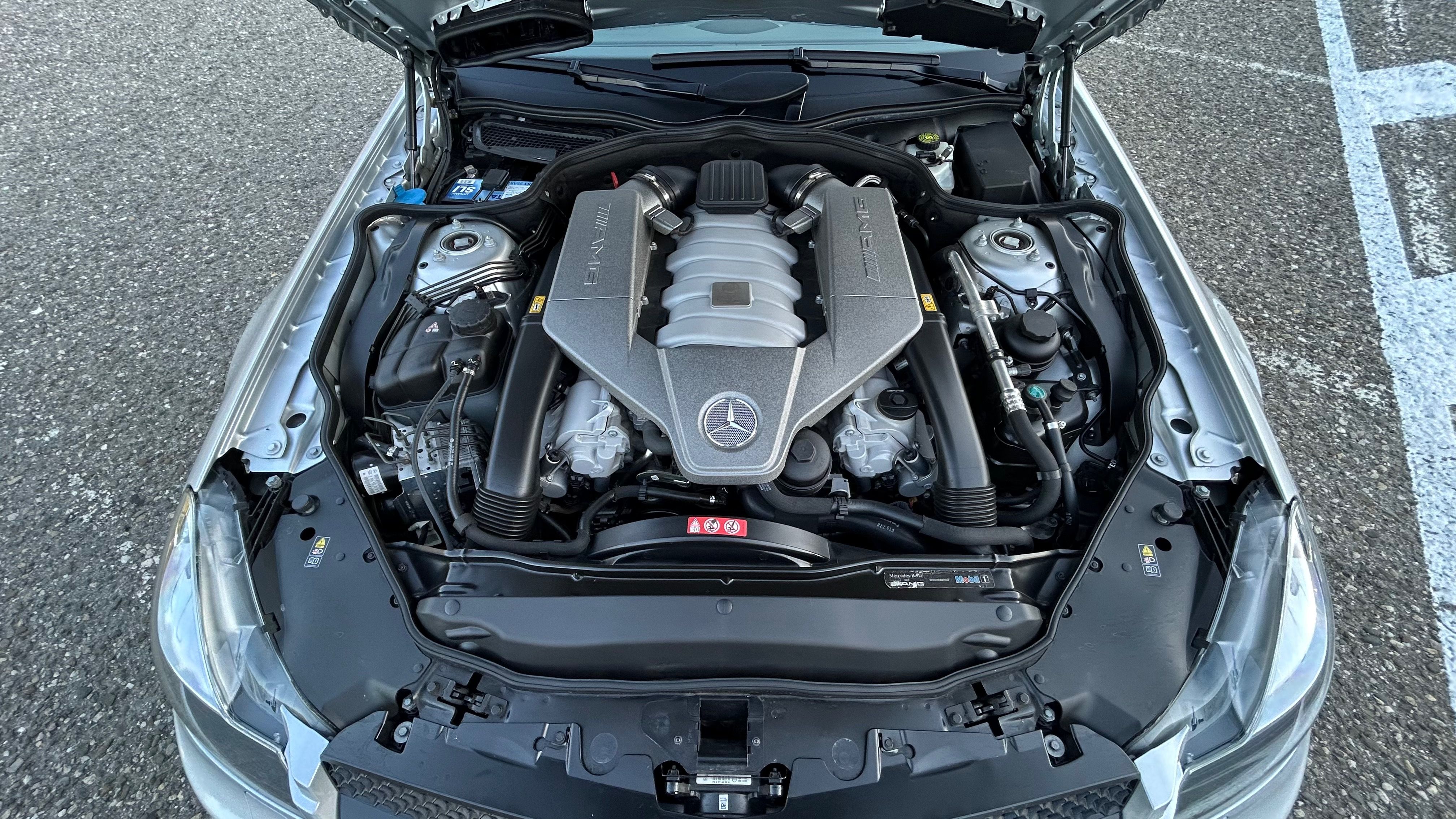 Mercedes-Benz SL, 63 AMG V8 6.2 | 386kW - fotka 4