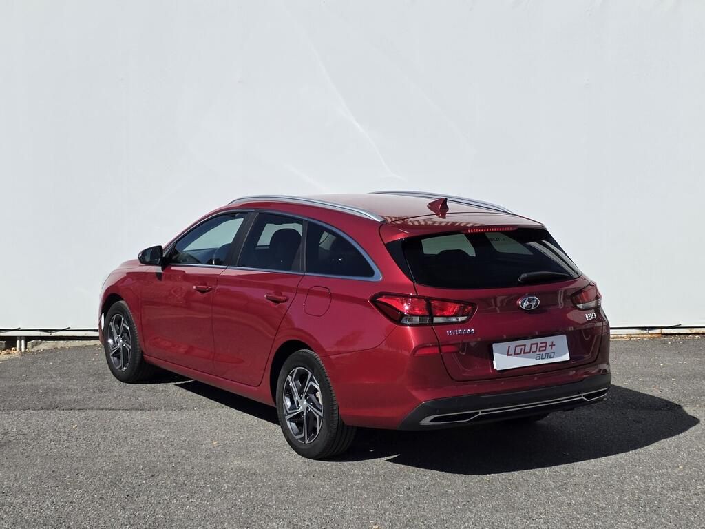 Hyundai i30, Smart 1.5 i 81 kW - fotka 6