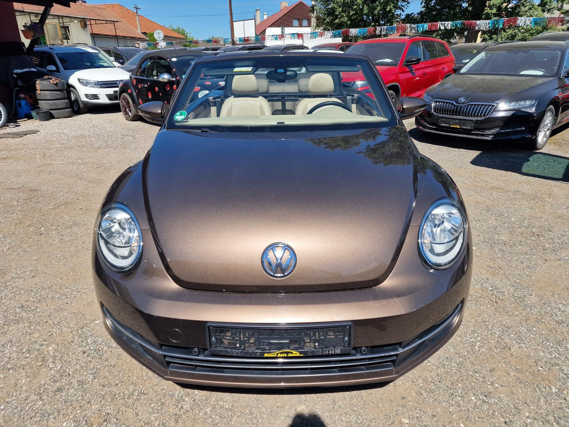 Volkswagen Beetle, CABRIO 2,0TDI DESIGN - fotka 2