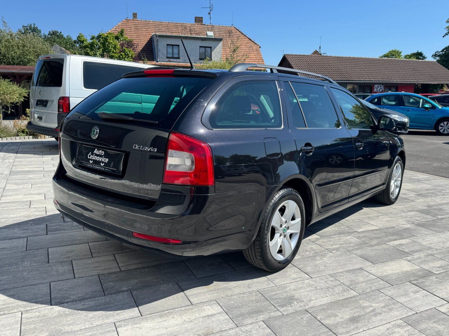 Škoda Octavia, Elegance 1.6 TDI 77kW - fotka 5