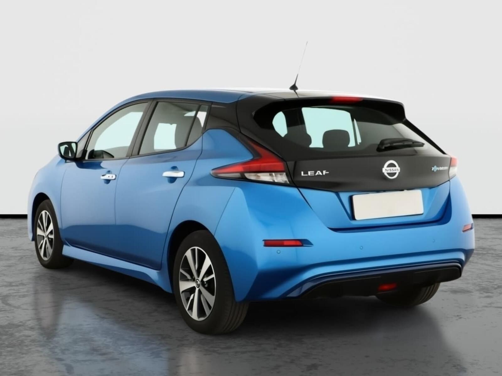 Nissan LEAF, 40 kWh, SoH 91%, Automat - fotka 4