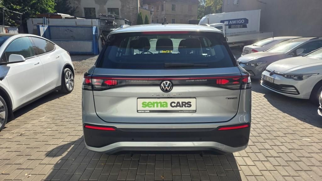 Volkswagen Tayron, 2.0 TDI 142kW 4x4 DSG7 7míst - fotka 6