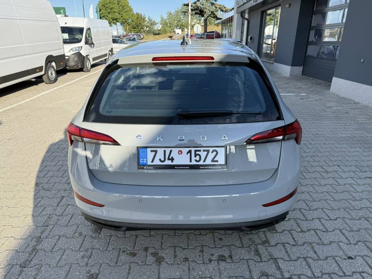 Škoda Scala, Fresh 1,0 TSI 81 kW DSG7/P1572 - fotka 4