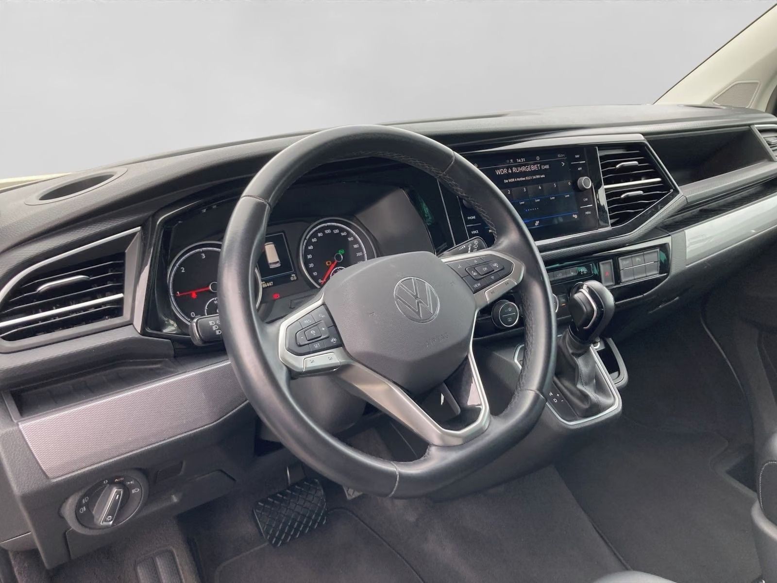 Volkswagen Multivan, T6.1 2.0 TDI  Generation Six - fotka 4