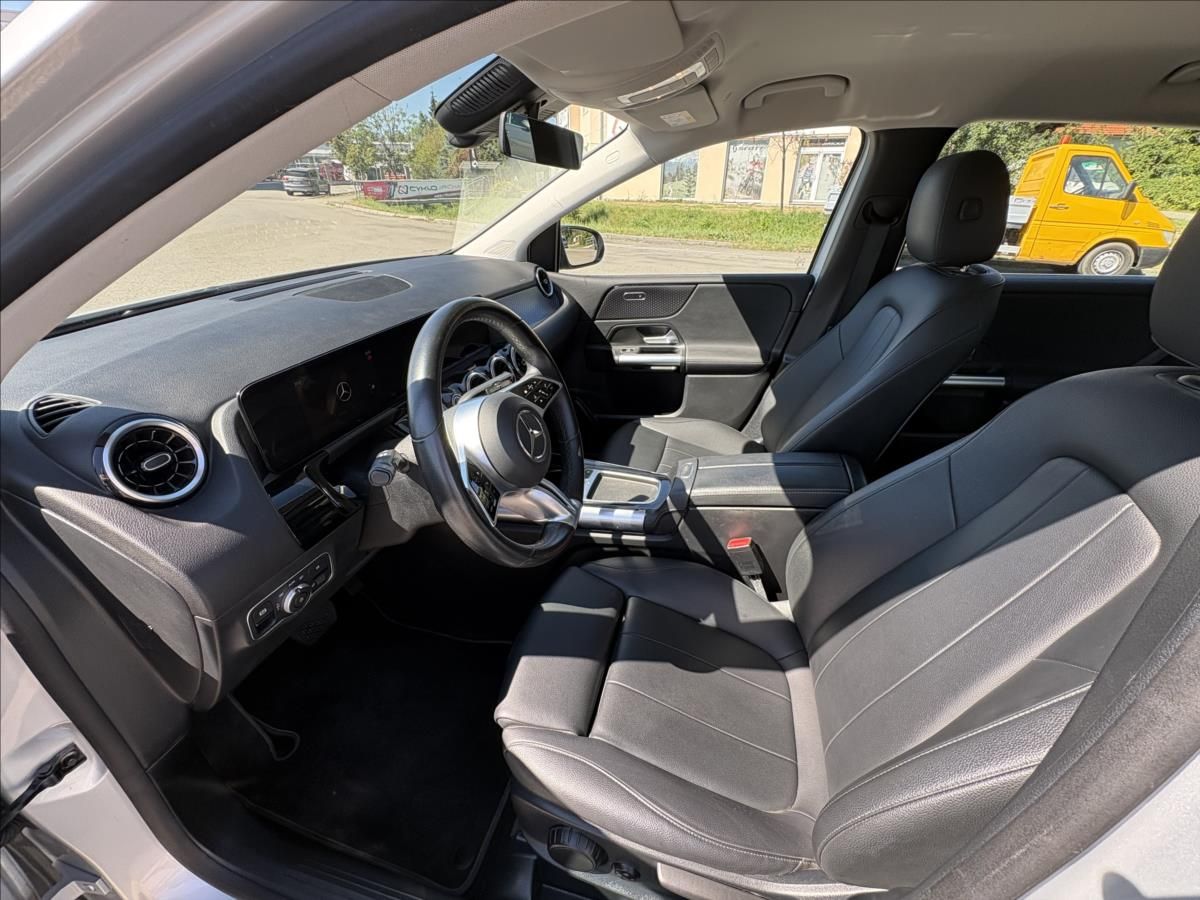 Mercedes-Benz Třídy B, 2,0 200d 110kW Led,Kůže,Kamera - fotka 3