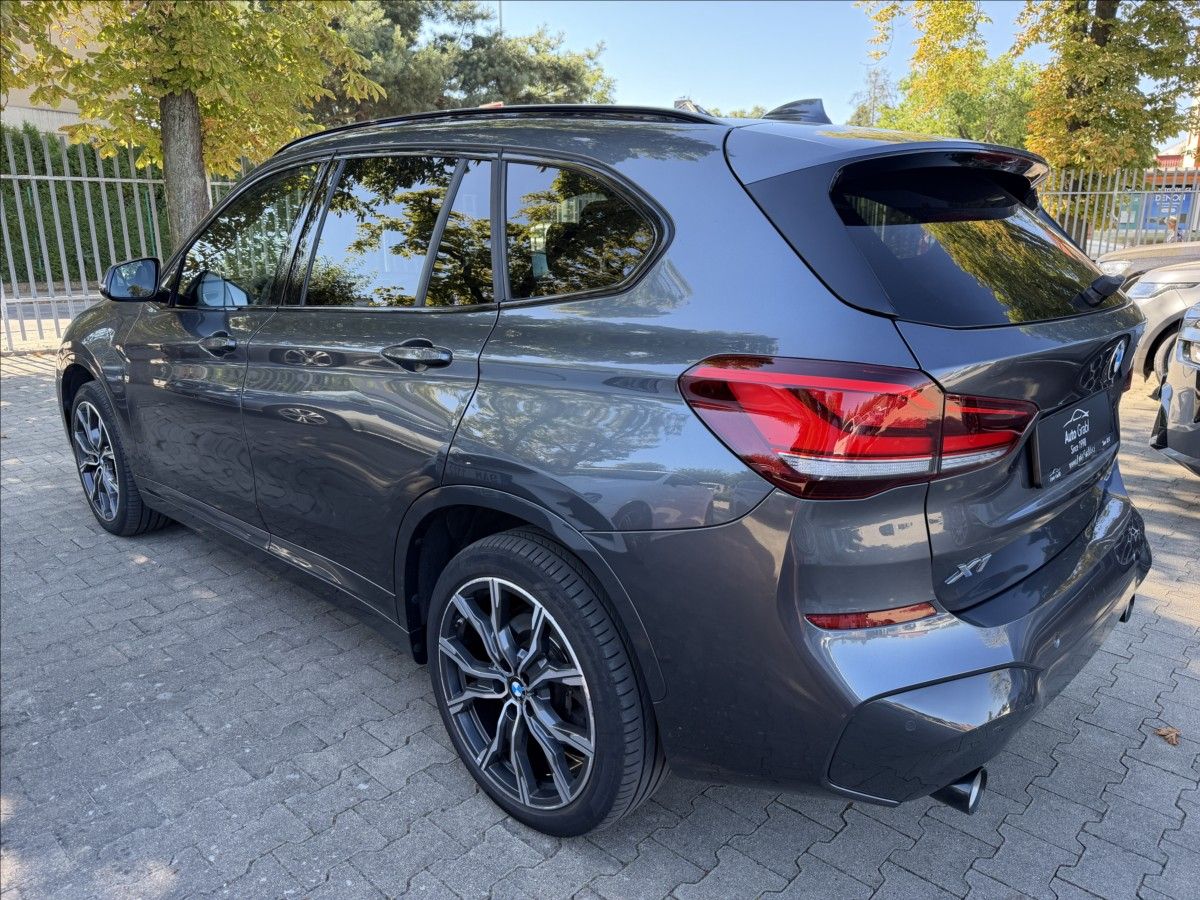 BMW X1, 20d xDrive M-Paket - fotka 6