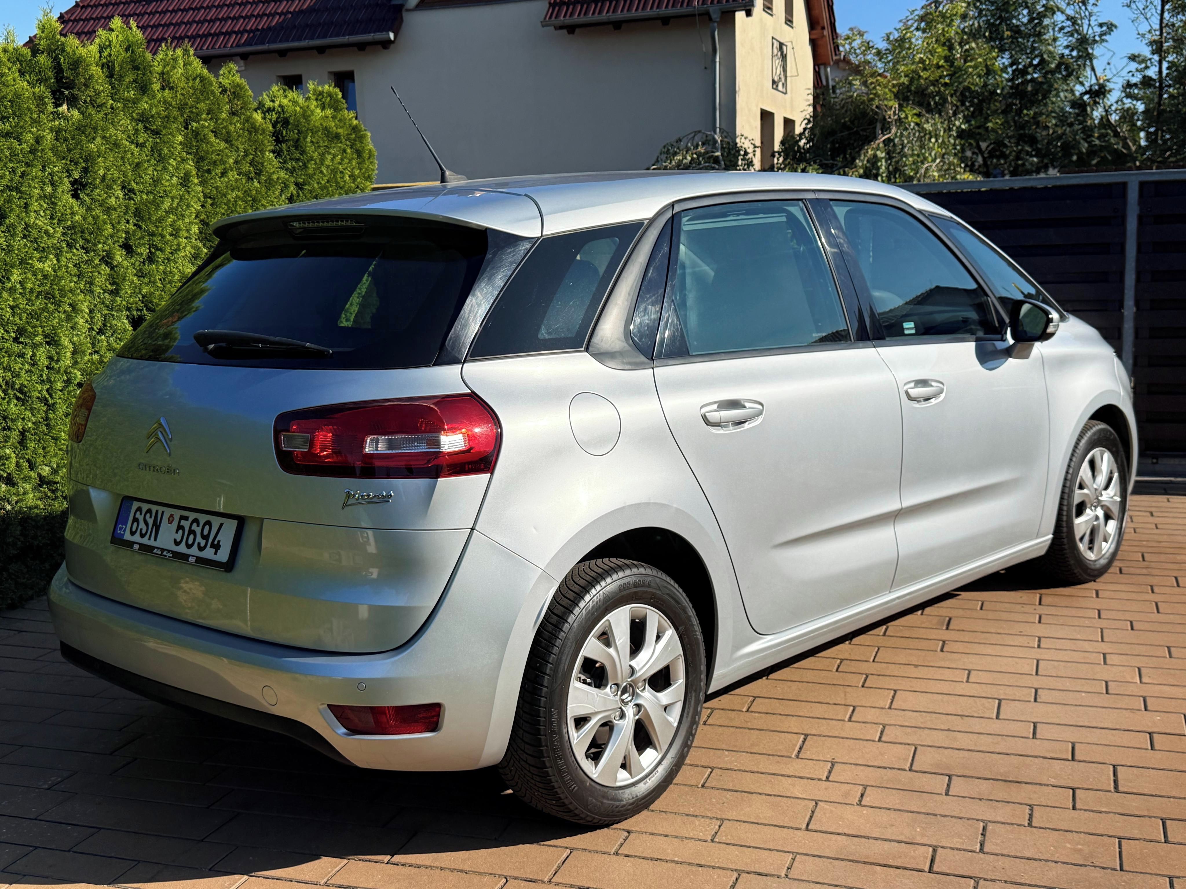 Citroën C4 Picasso, 1,6HDi NAVI 1.Maj * Po servisu - fotka 6