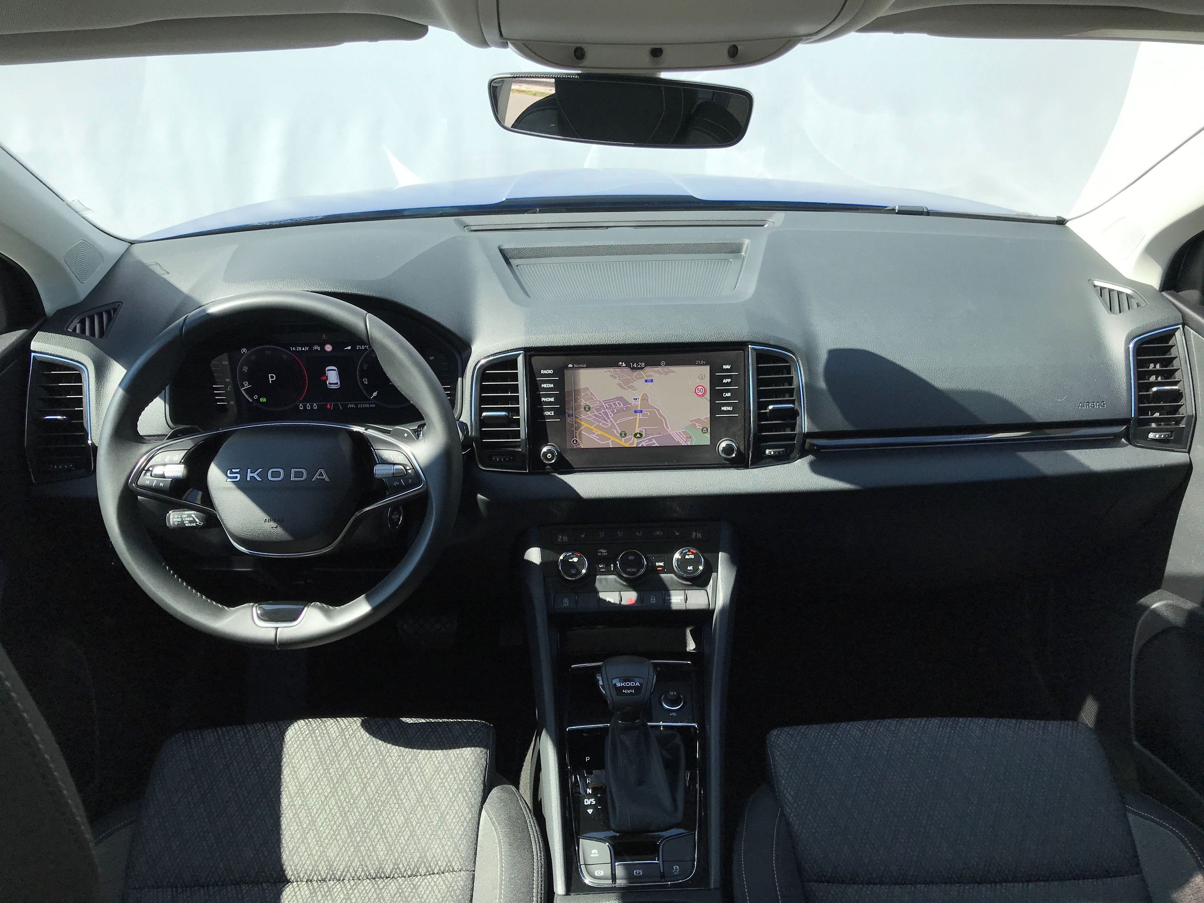 Škoda Karoq, 4x4 2,0TDi 110kW DSG+TAŽNÉ+MTX - fotka 5