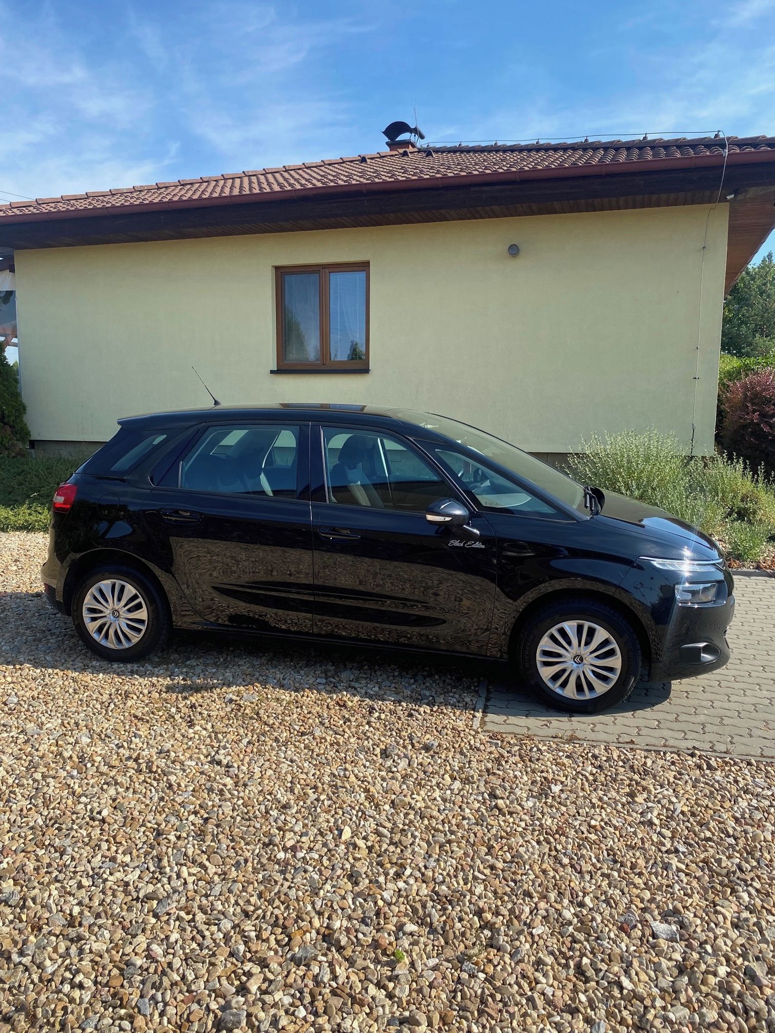 Citroën C4 Picasso, 1.6 HDi BLACK EDITION 2015 - fotka 4