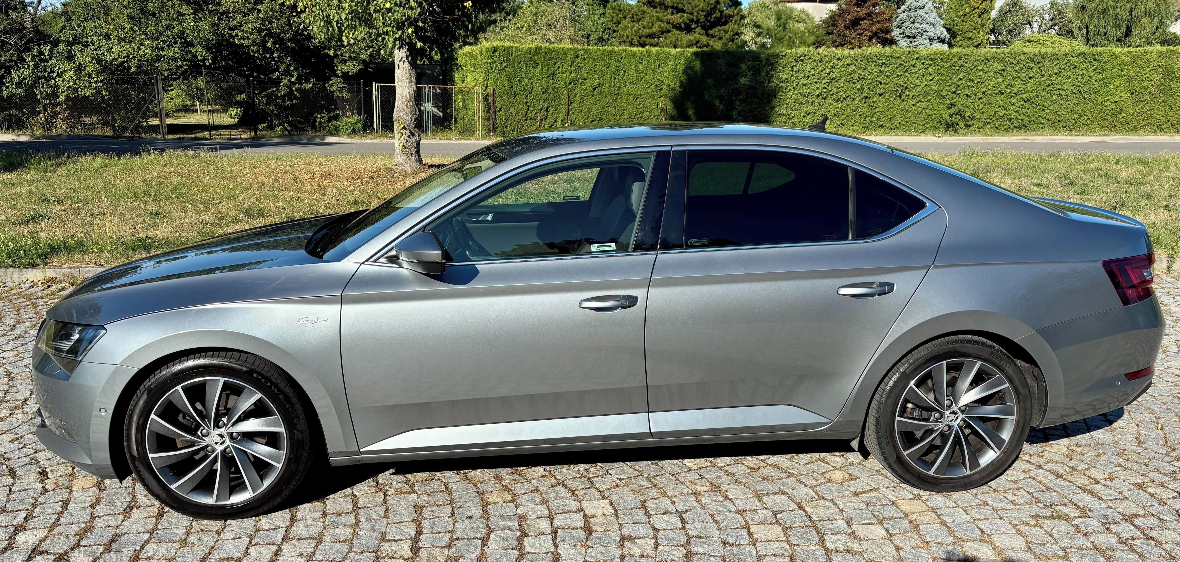 Škoda Superb, 2.0 TDi 140 kW L&K 4x4 DSG - fotka 2