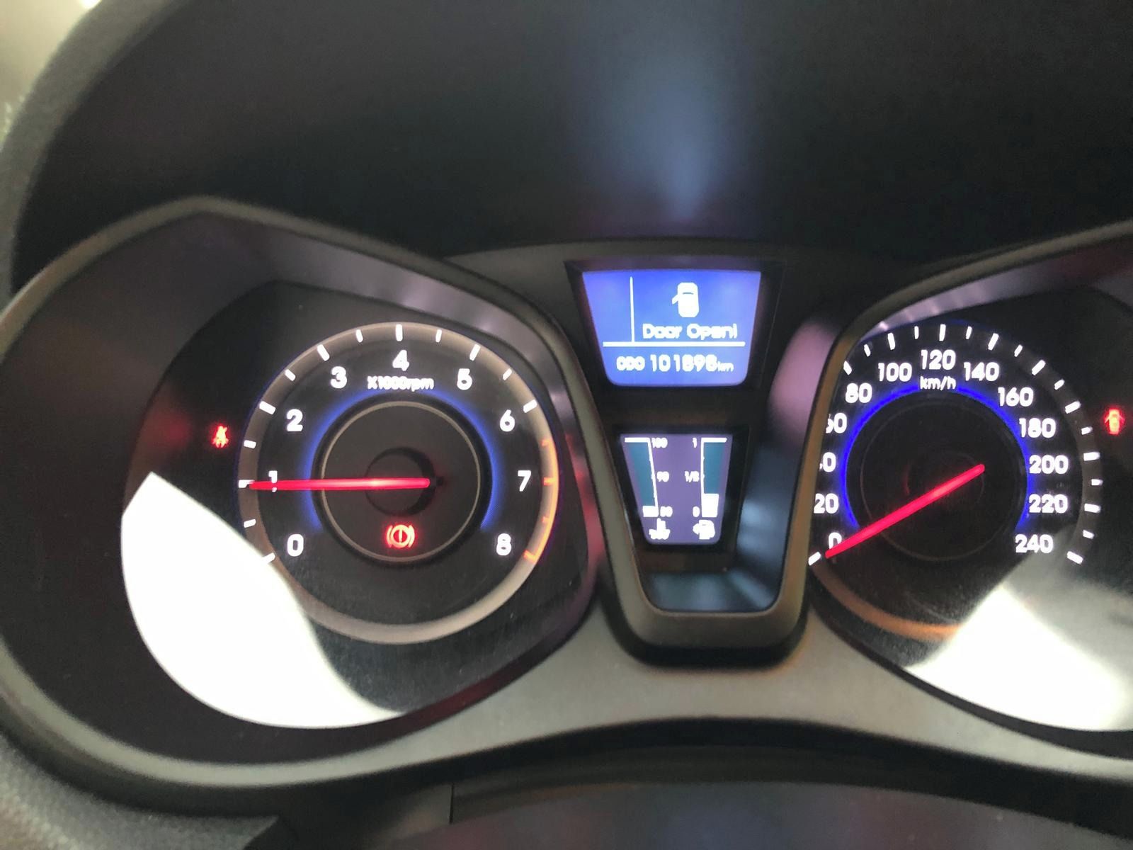 Hyundai ix20, 1.6 benzin - fotka 3