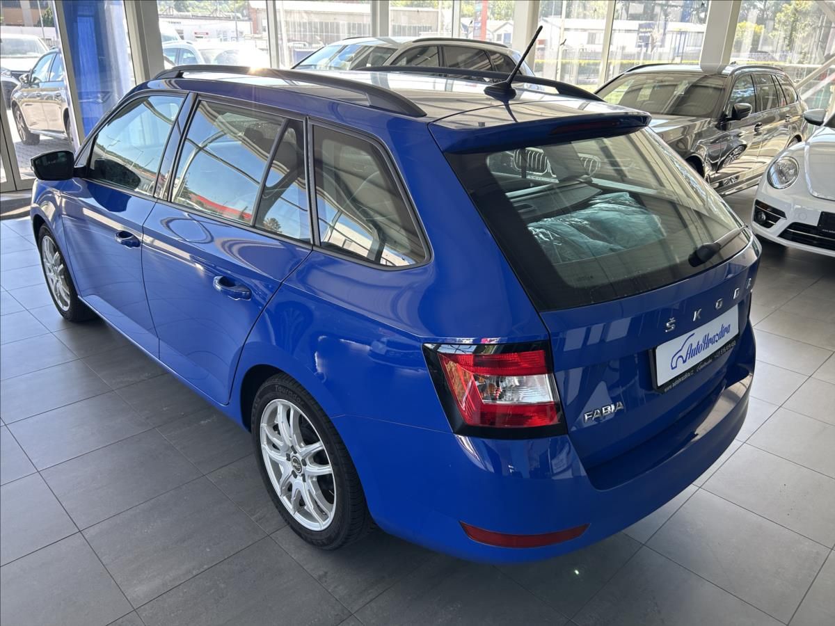 Škoda Fabia, 1,0   TSI 70kW,SERVISKA - fotka 4