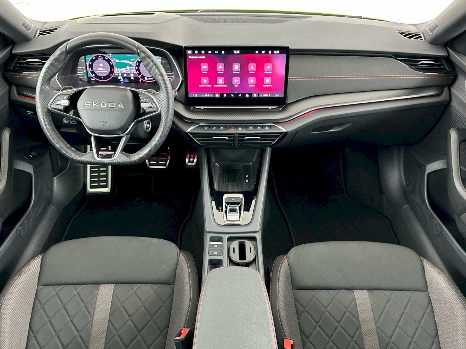 Škoda Octavia, Combi DSG 2.0TSI 195kW RS - fotka 5
