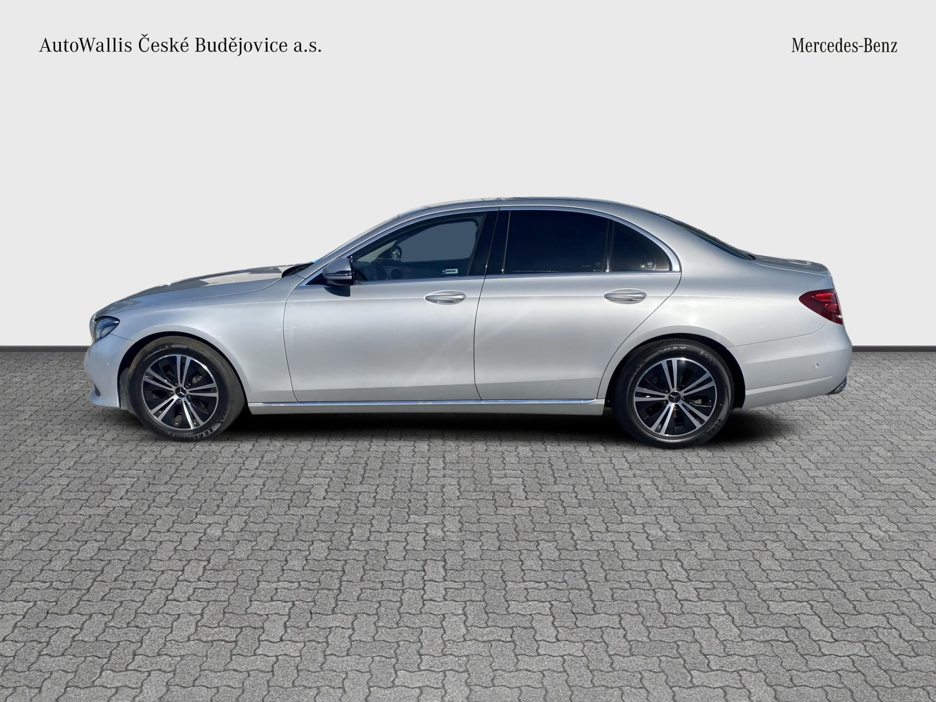Mercedes-Benz Třídy E, E 220 d Avantgarde - fotka 2