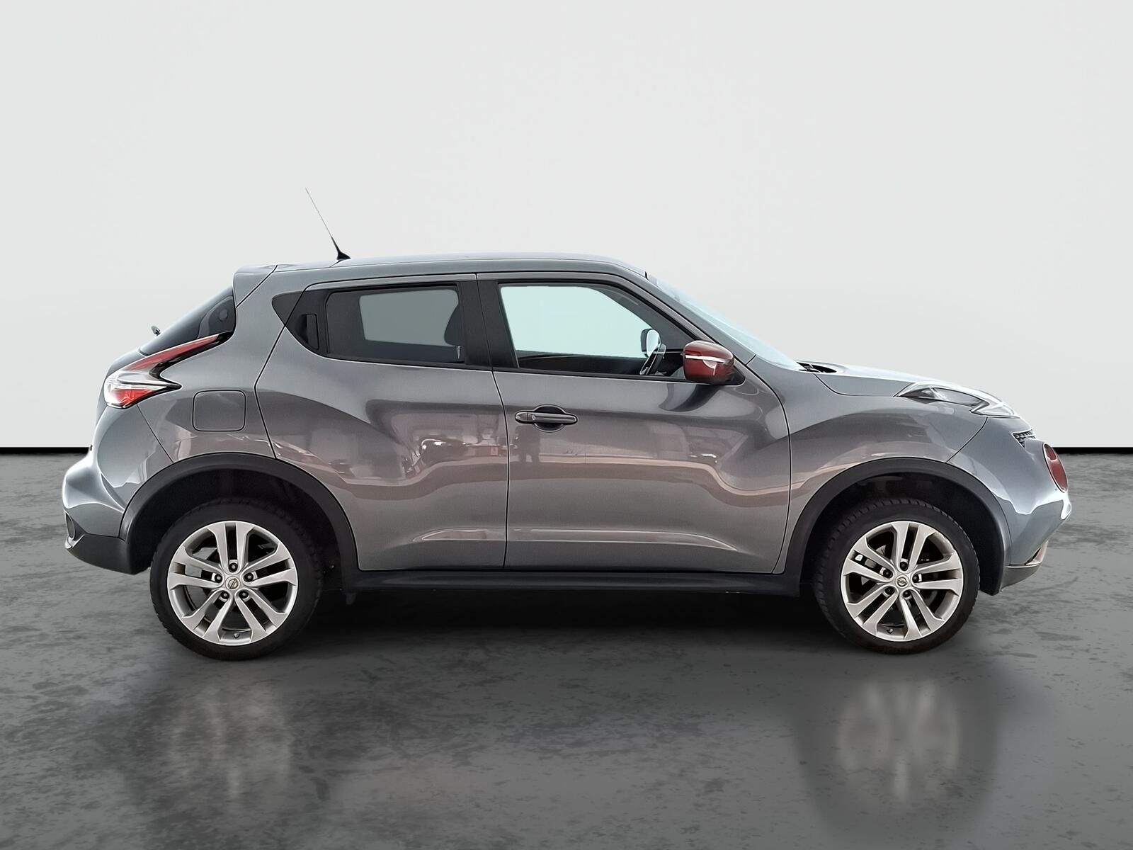 Nissan Juke, 1.2 DIG-T, Automatická klima - fotka 6