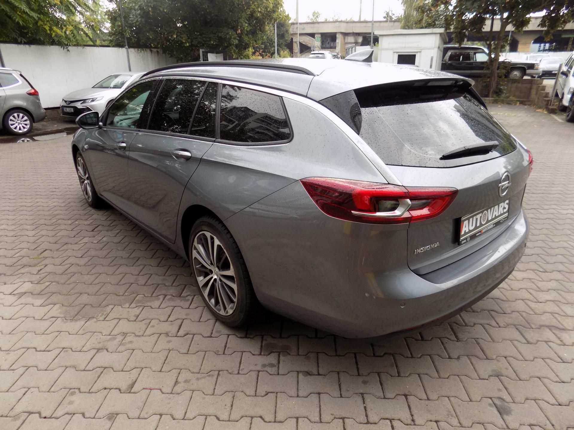 Opel Insignia, 2.0 CDTi - fotka 5