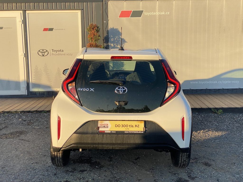 Toyota Aygo, 1.0i, ČR, Comfort, automat,DPH - fotka 6