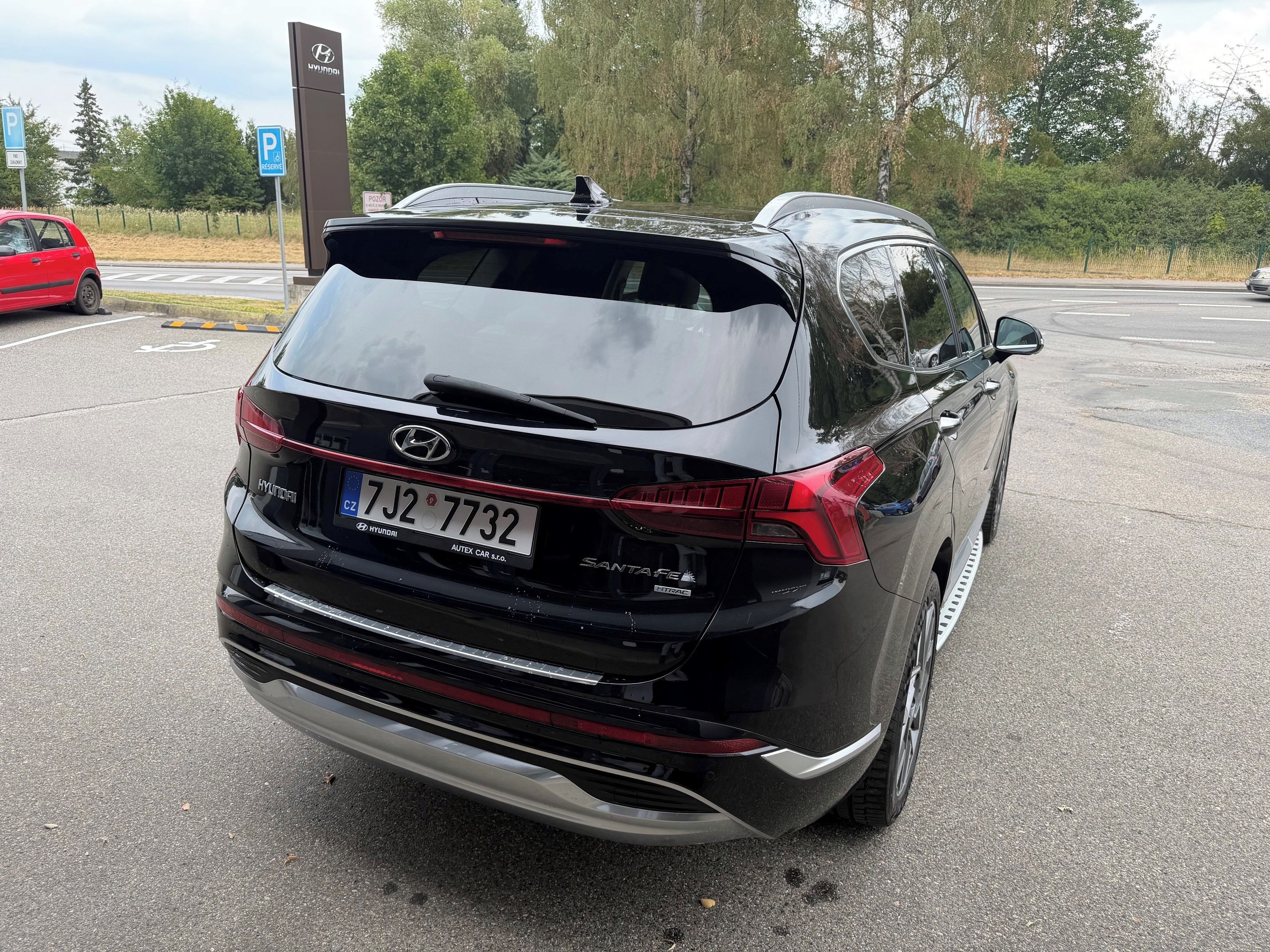 Hyundai Santa Fe, 2,2 CRDI 4WD DCT LUXURY PNM - fotka 4