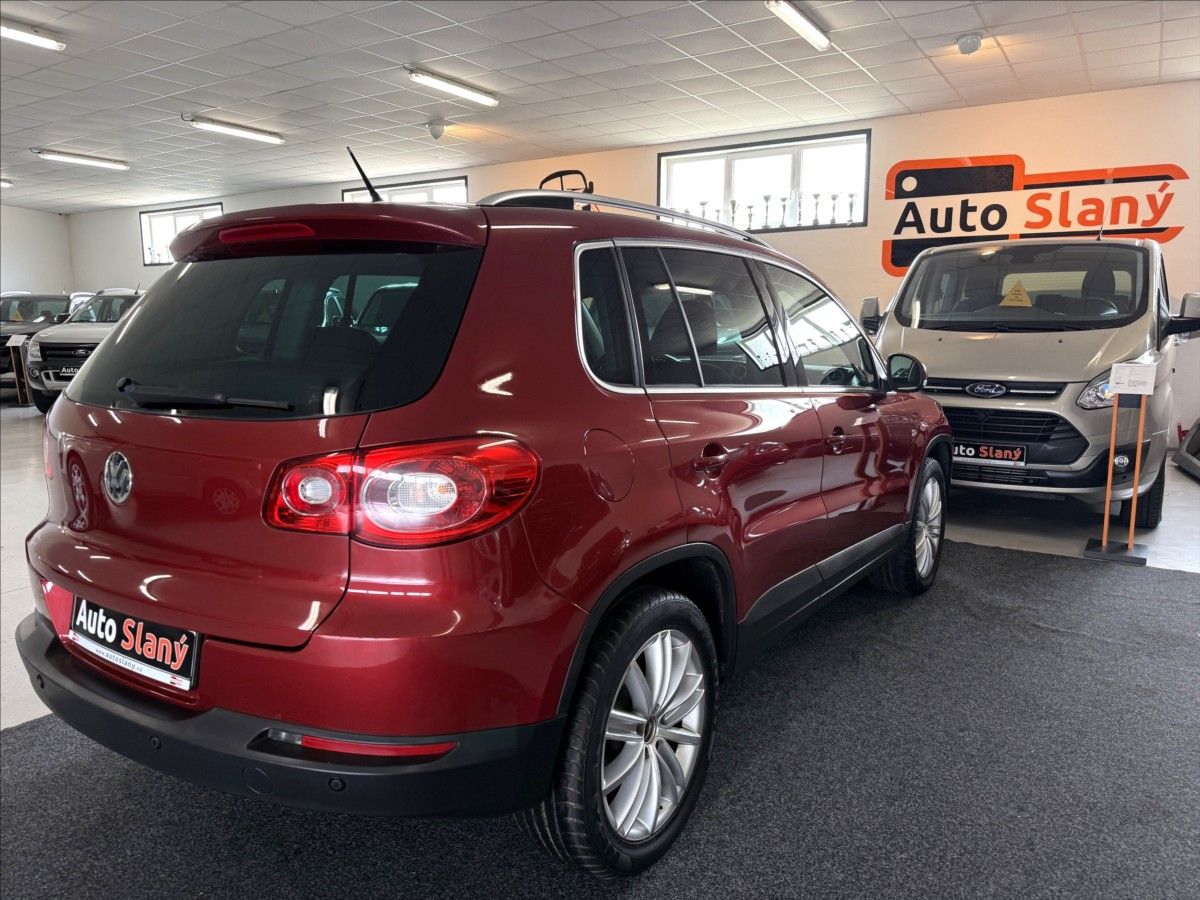 Volkswagen Tiguan, 2,0 TDI 4x4,DSG,2x kola - fotka 6
