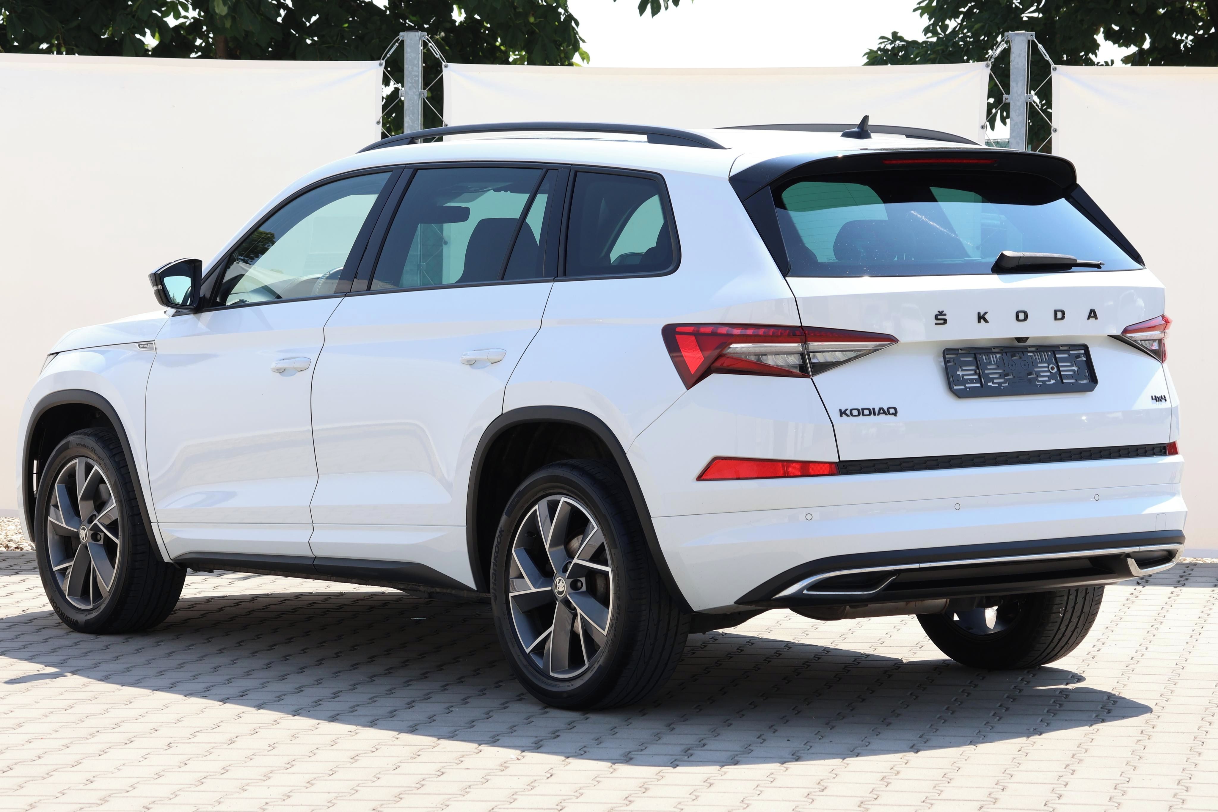 Škoda Kodiaq, 2.0TDI*4x4*Sportline*1Maj*ČR* - fotka 4