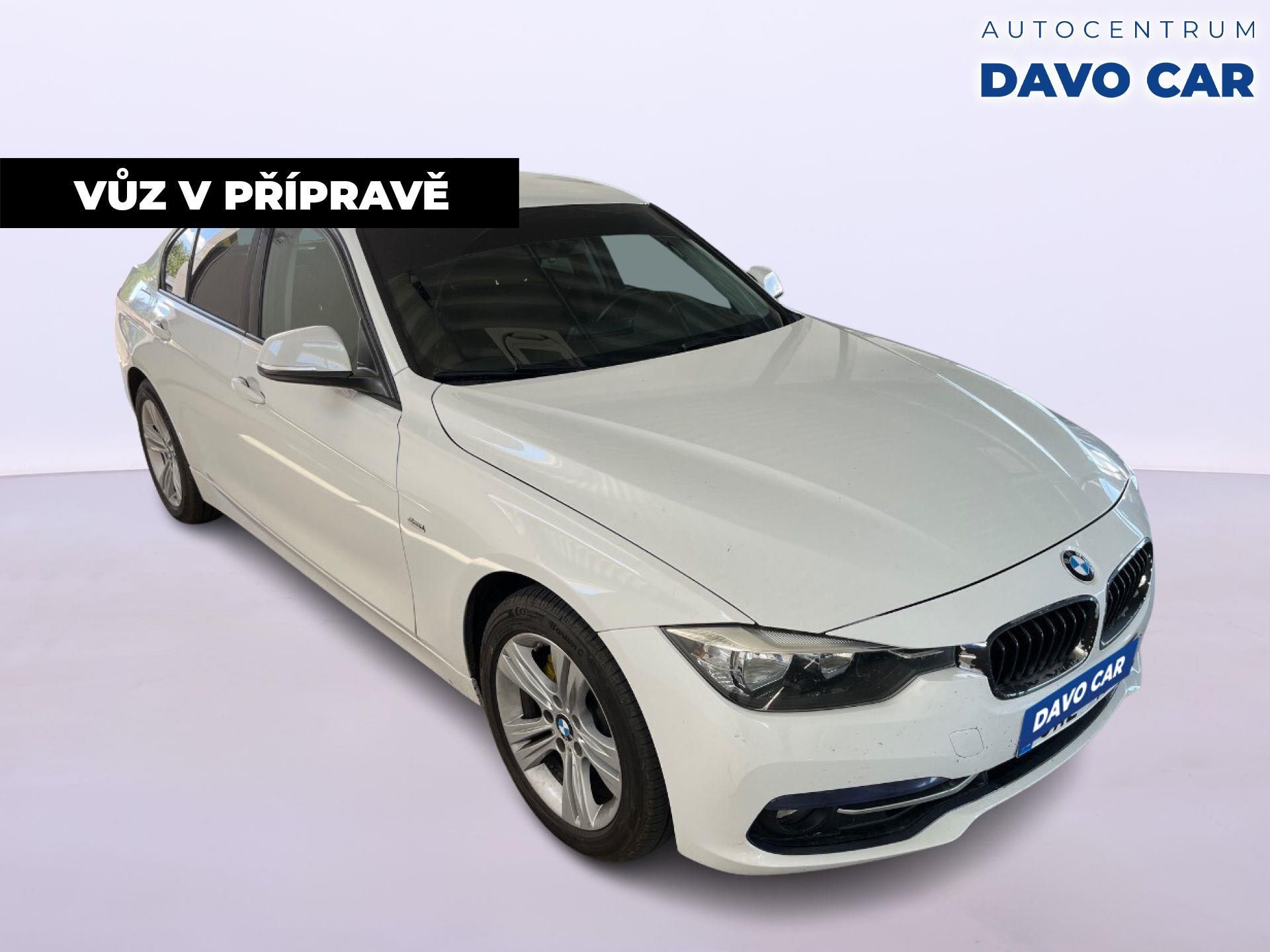 BMW Řada 3, 2,0 320i 135kW CZ xDrive Sport - fotka 2