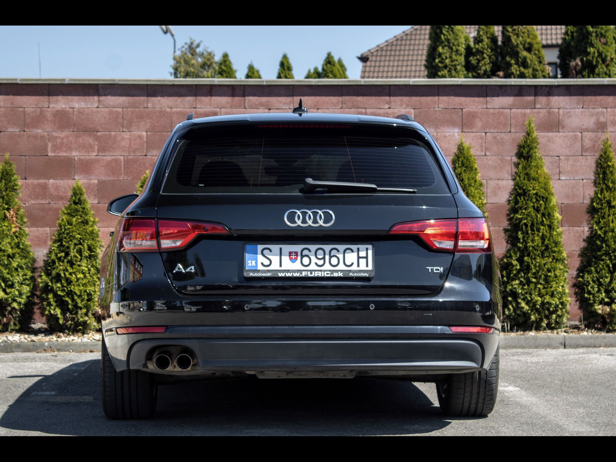 Audi A4, 2.0 TDI / 140kW / A7 - fotka 6