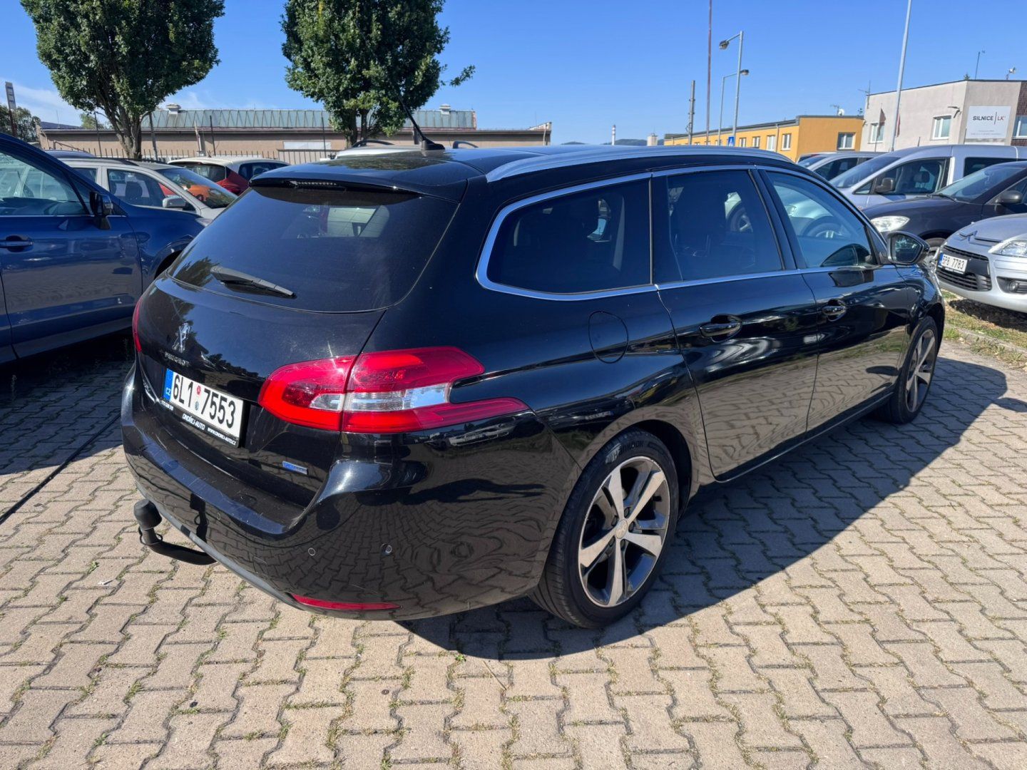 Peugeot 308, 1,2 PURET. ALLURE 96KW AUTOMAT - fotka 5