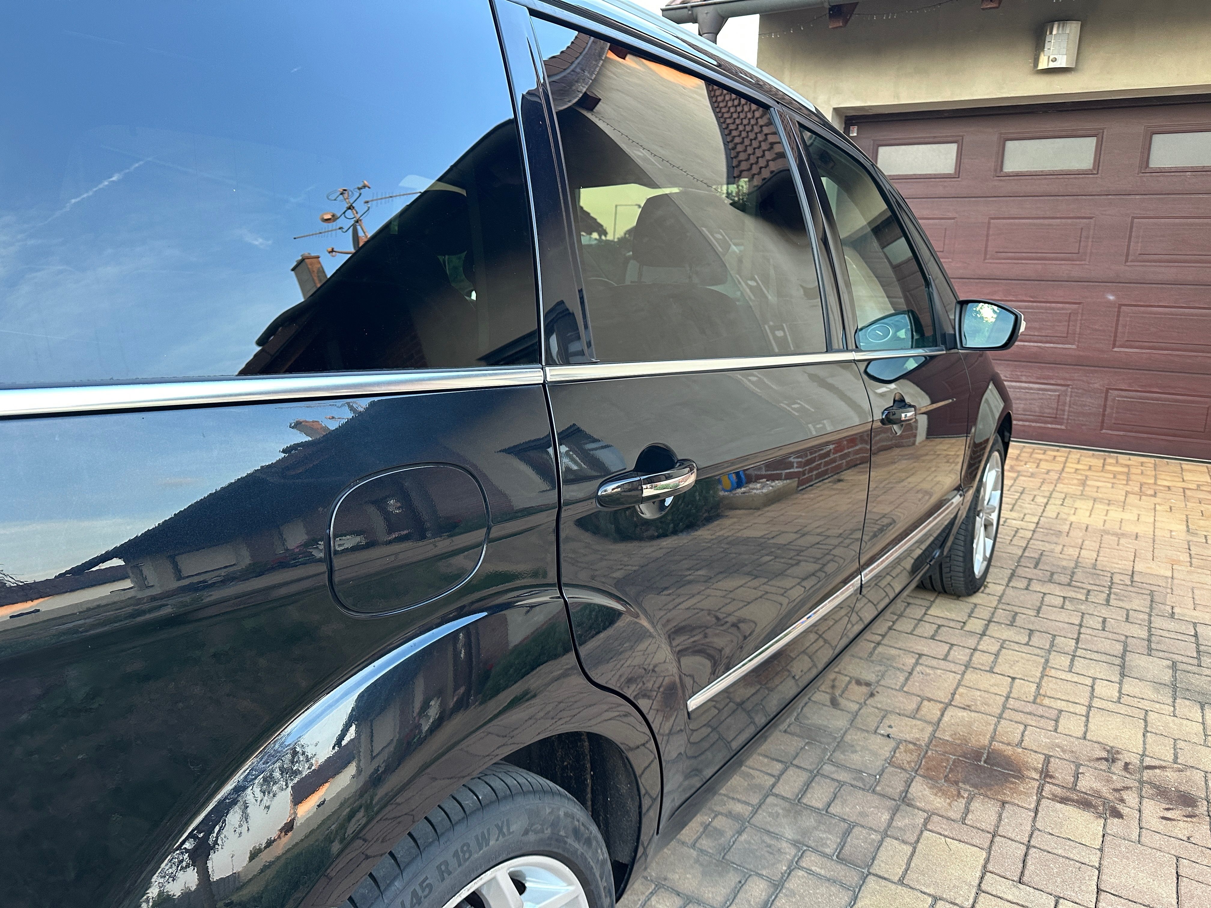 Ford Galaxy, Ford Galaxy 2.2 TDCi Titanium - fotka 6