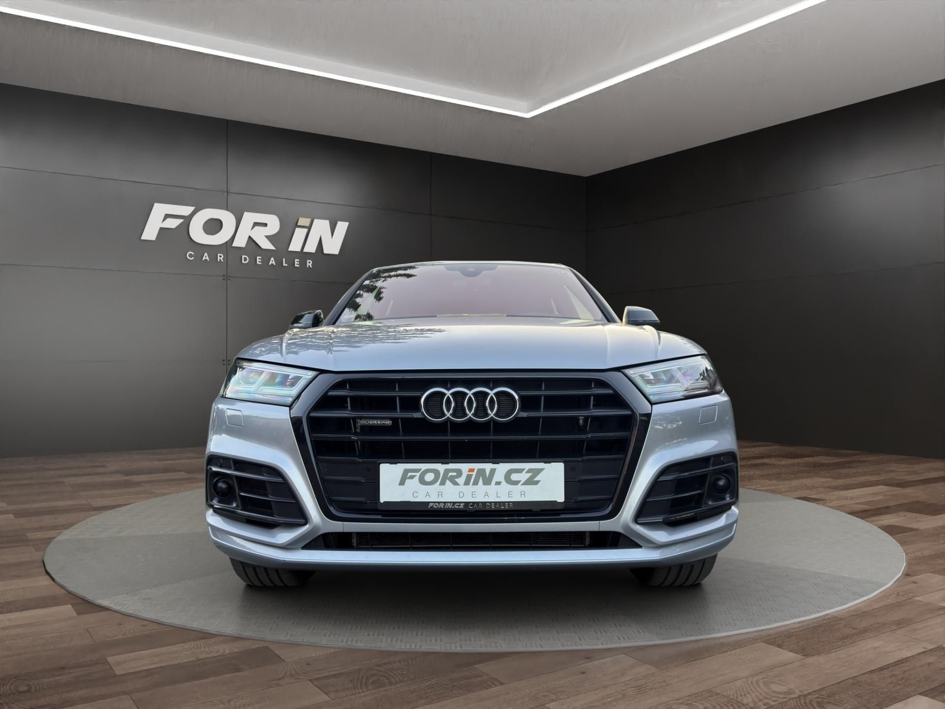Audi Q5, S-LINE 40TDI OPTIK TAŽNÉ - fotka 2