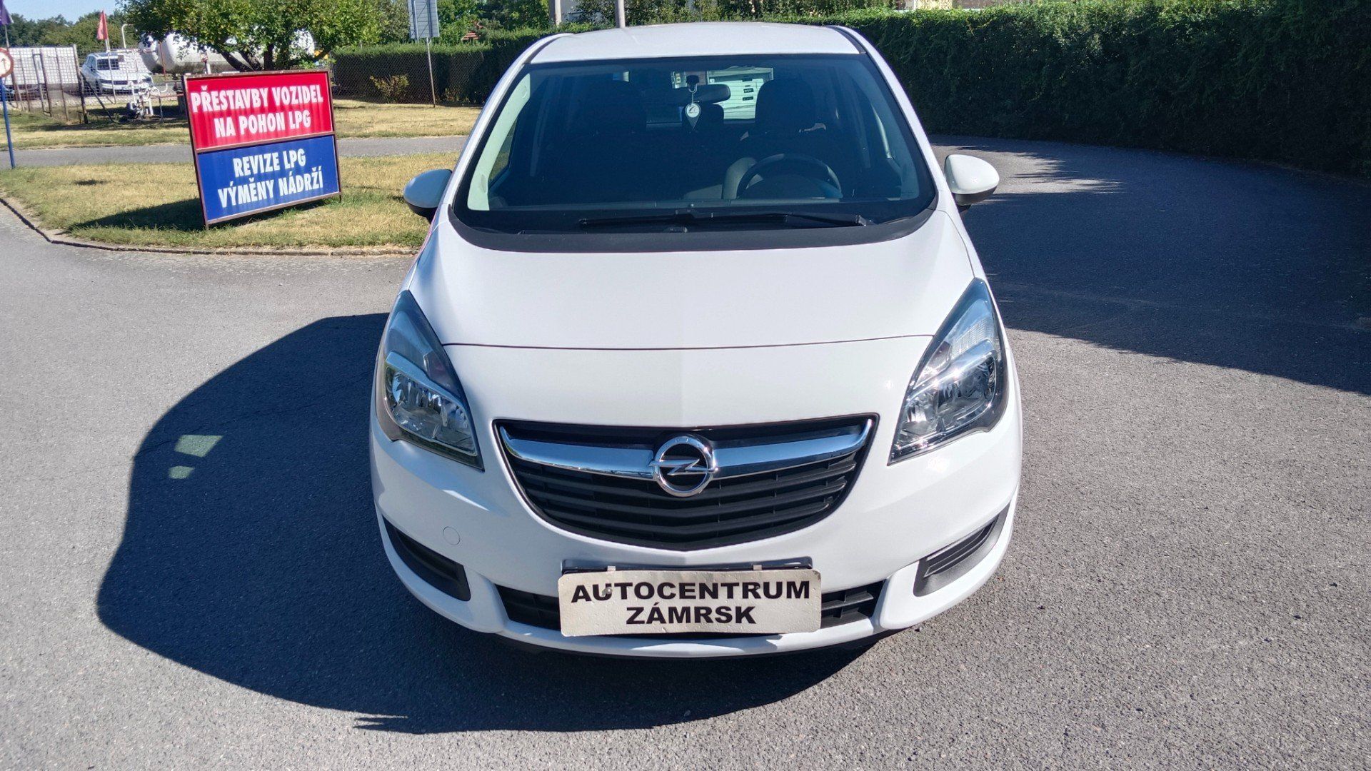 Opel Meriva, 1.4 I 74KW - fotka 2