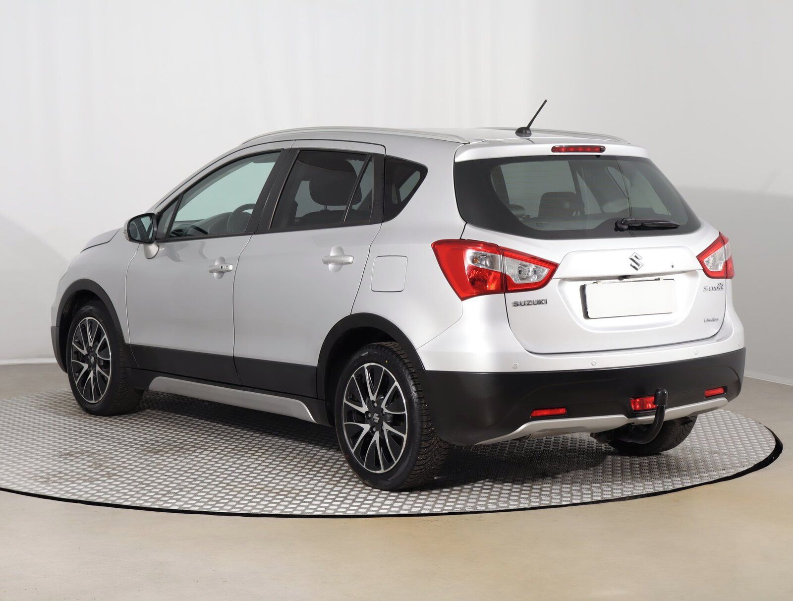 Suzuki SX4 S-Cross, 1.6 VVT, 4X4, Automat - fotka 4
