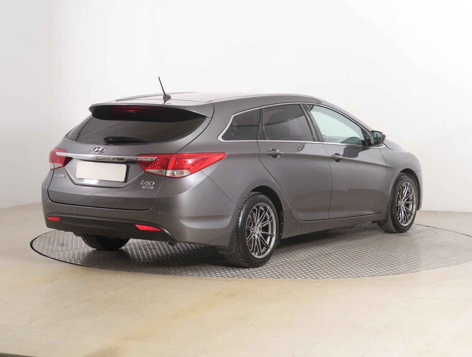 Hyundai i40, 1.7 CRDi, Serv.kniha - fotka 5
