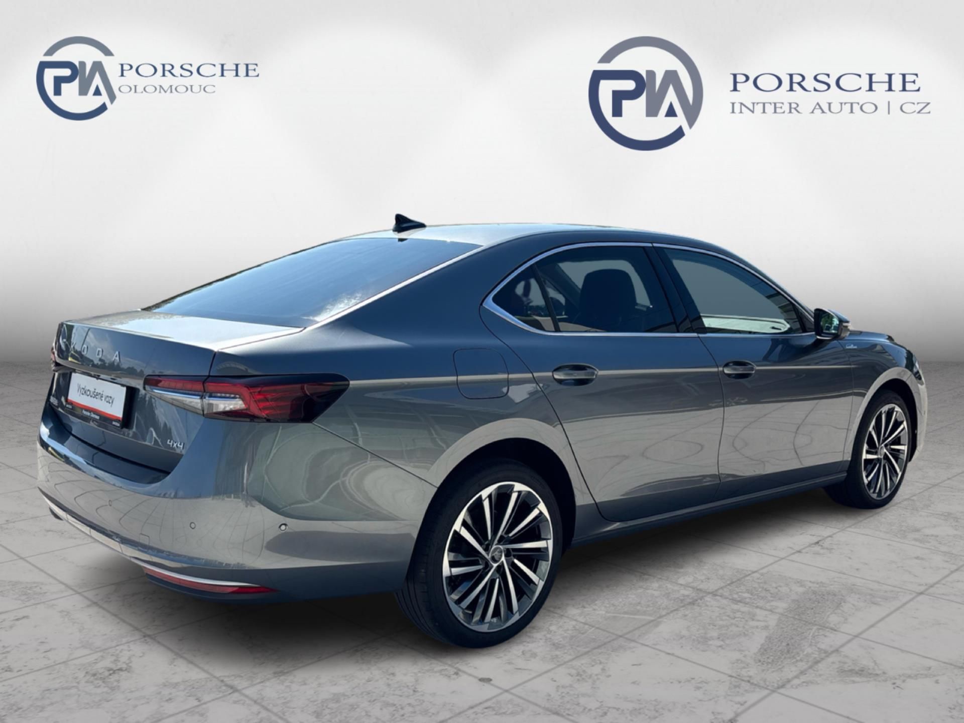 Škoda Superb, L&K 2.0TDI 142kW 4x4 DSG - fotka 2