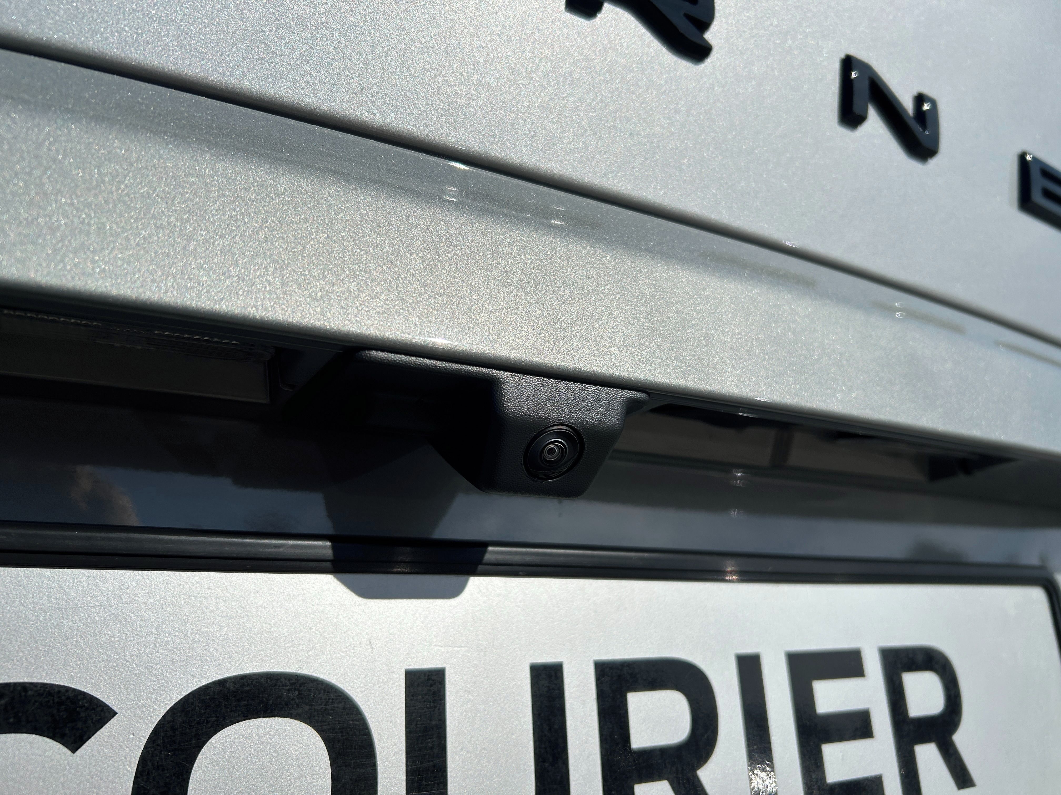 Ford Tourneo Courier, 1.0 EcoBoost 92 kW Titanium L1 - fotka 6