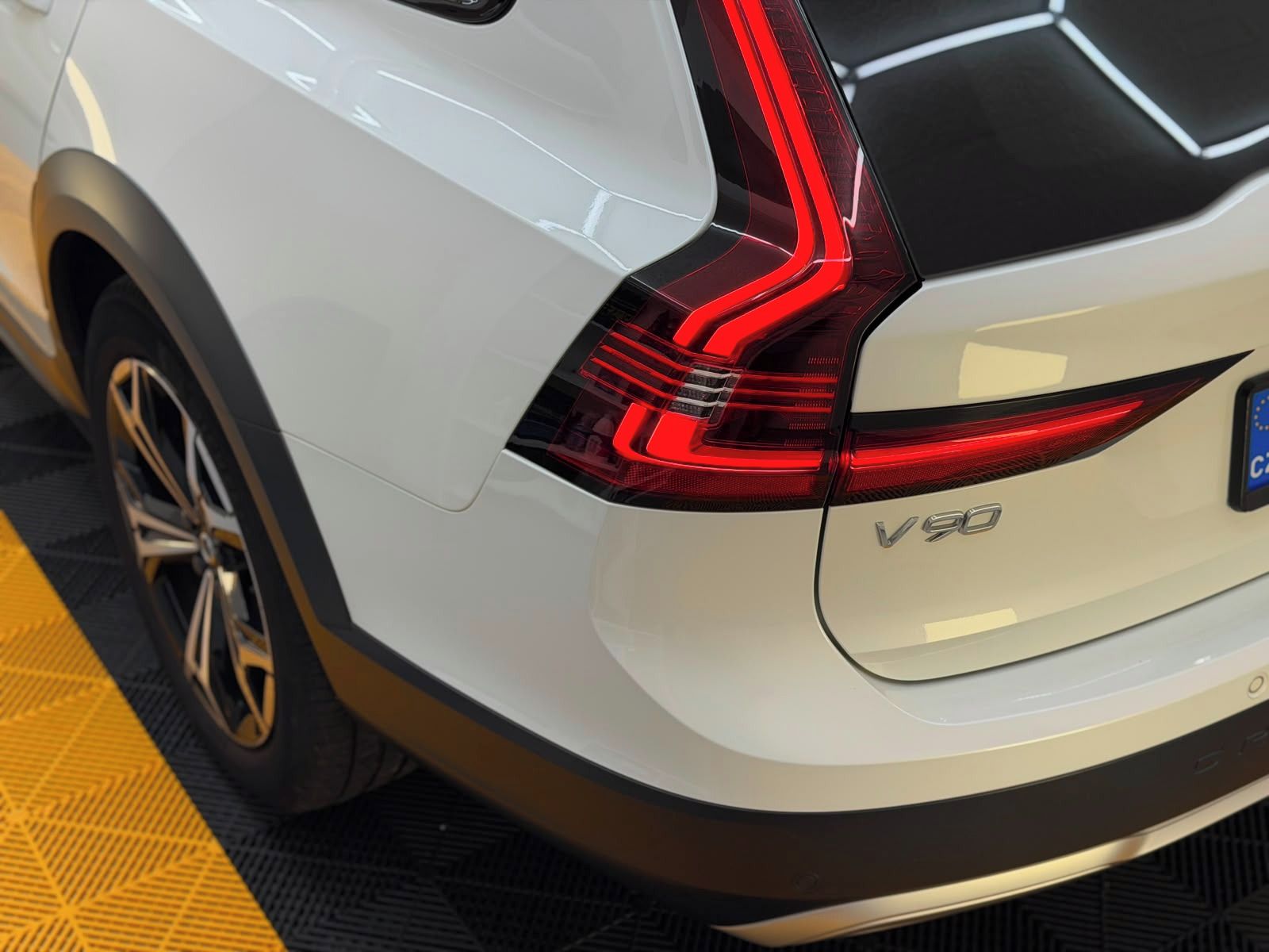 Volvo V90, Volvo V90, 173kw - fotka 6