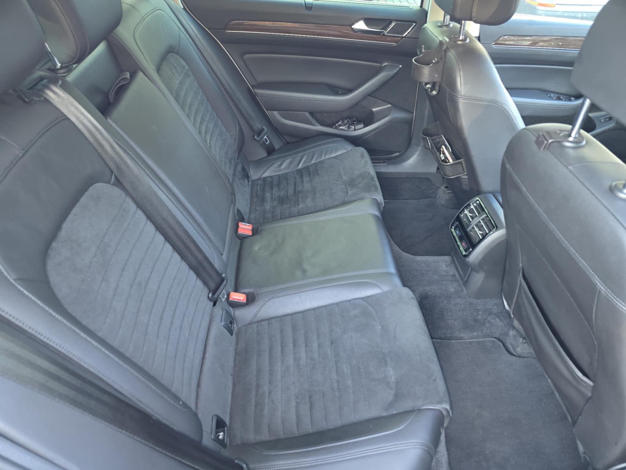 Volkswagen Passat, Volkswagen Passat  2.0,TDI 140 - fotka 5