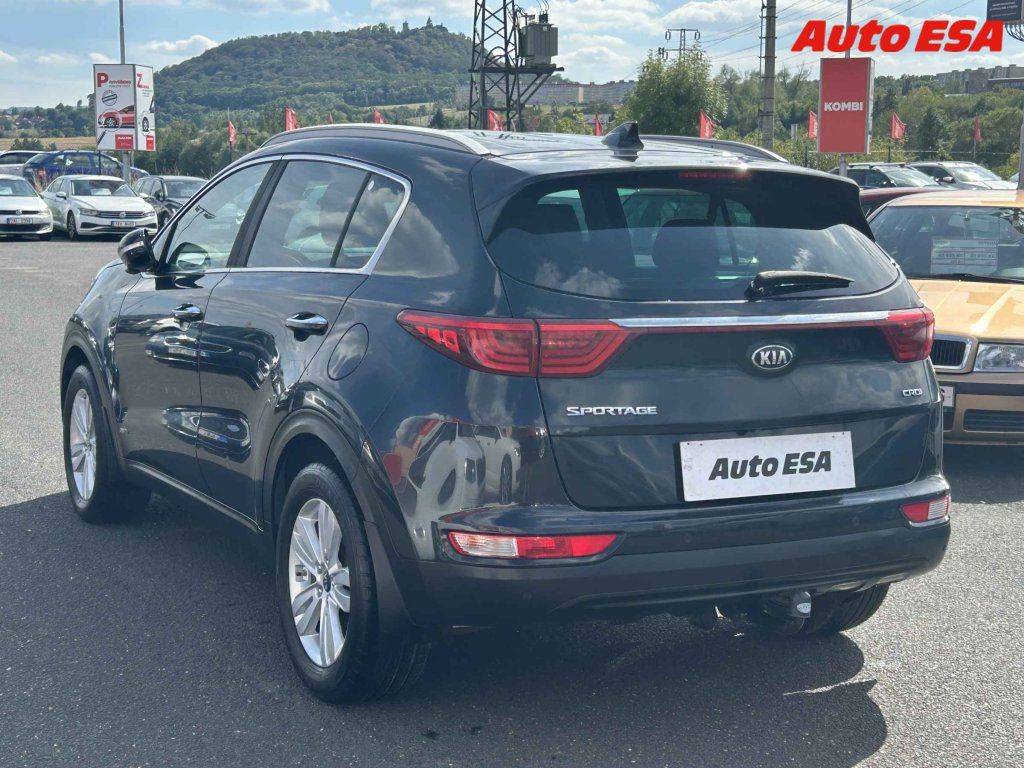 Kia Sportage, 2.0CRDi - fotka 6