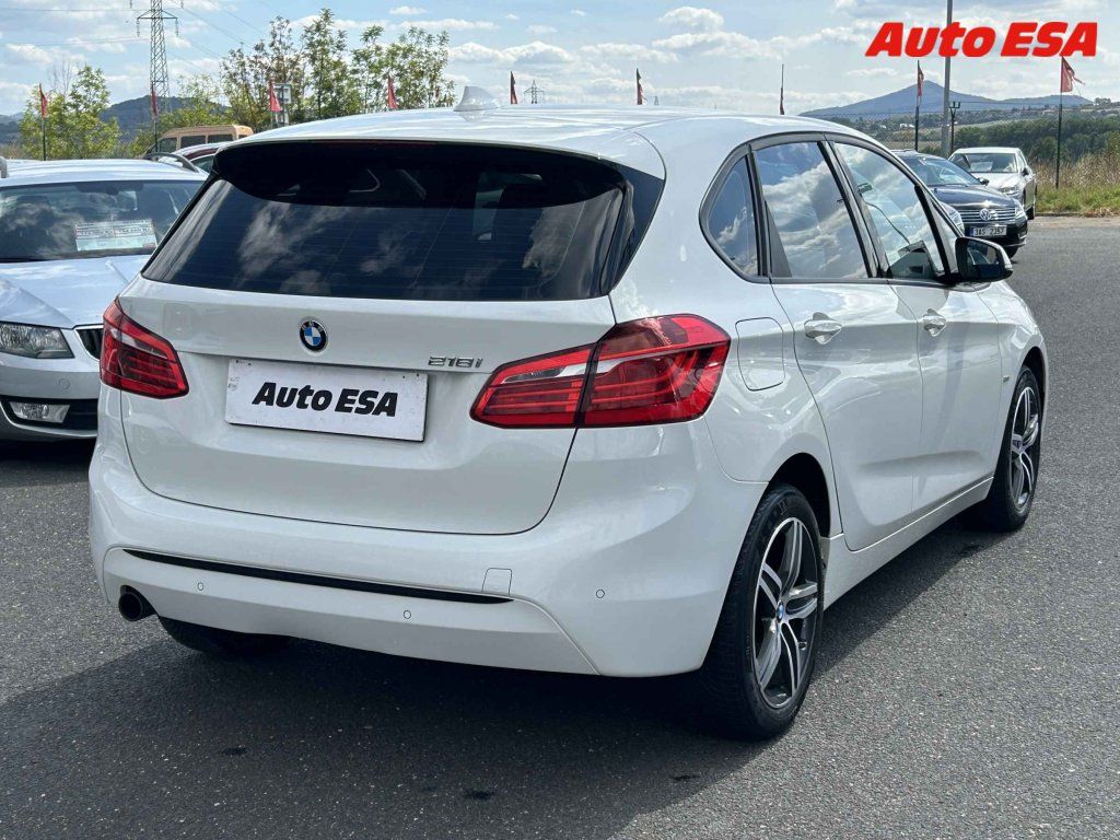 BMW Řada 2, 1.5i,ČR,autoAC,temp - fotka 4
