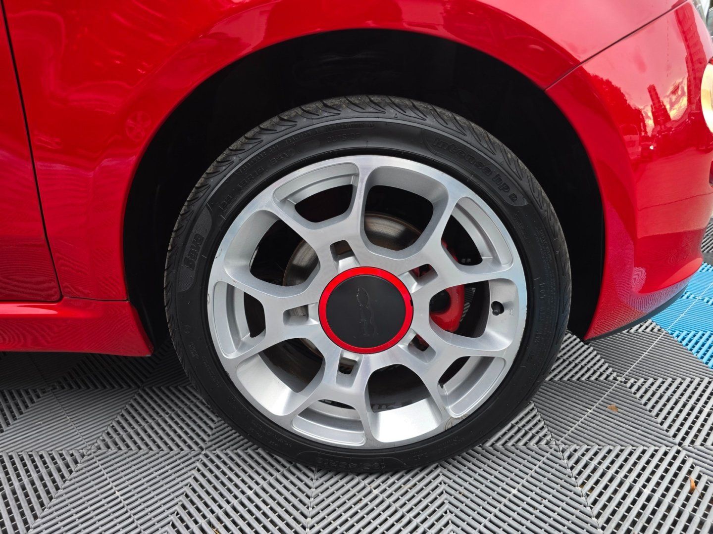Fiat 500, 1.4i/Rosso Corsa/2.MAJ/KLIMA - fotka 5