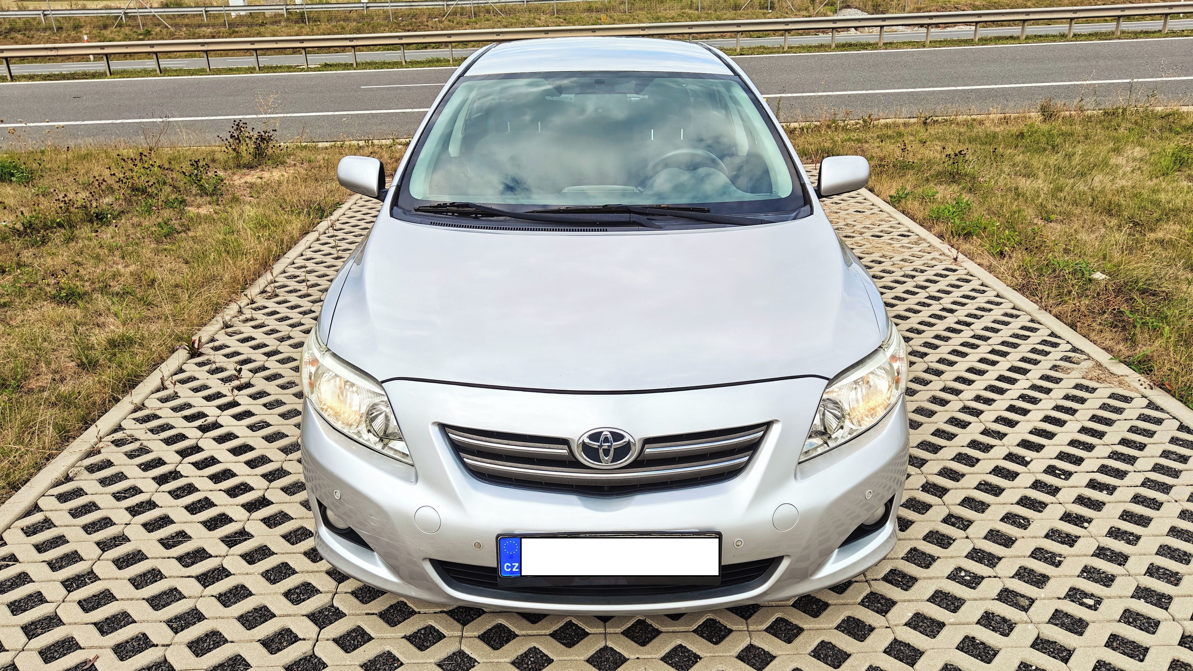 Toyota Corolla, E15 SEDAN 1.6 16v VALVEMATIC - fotka 4