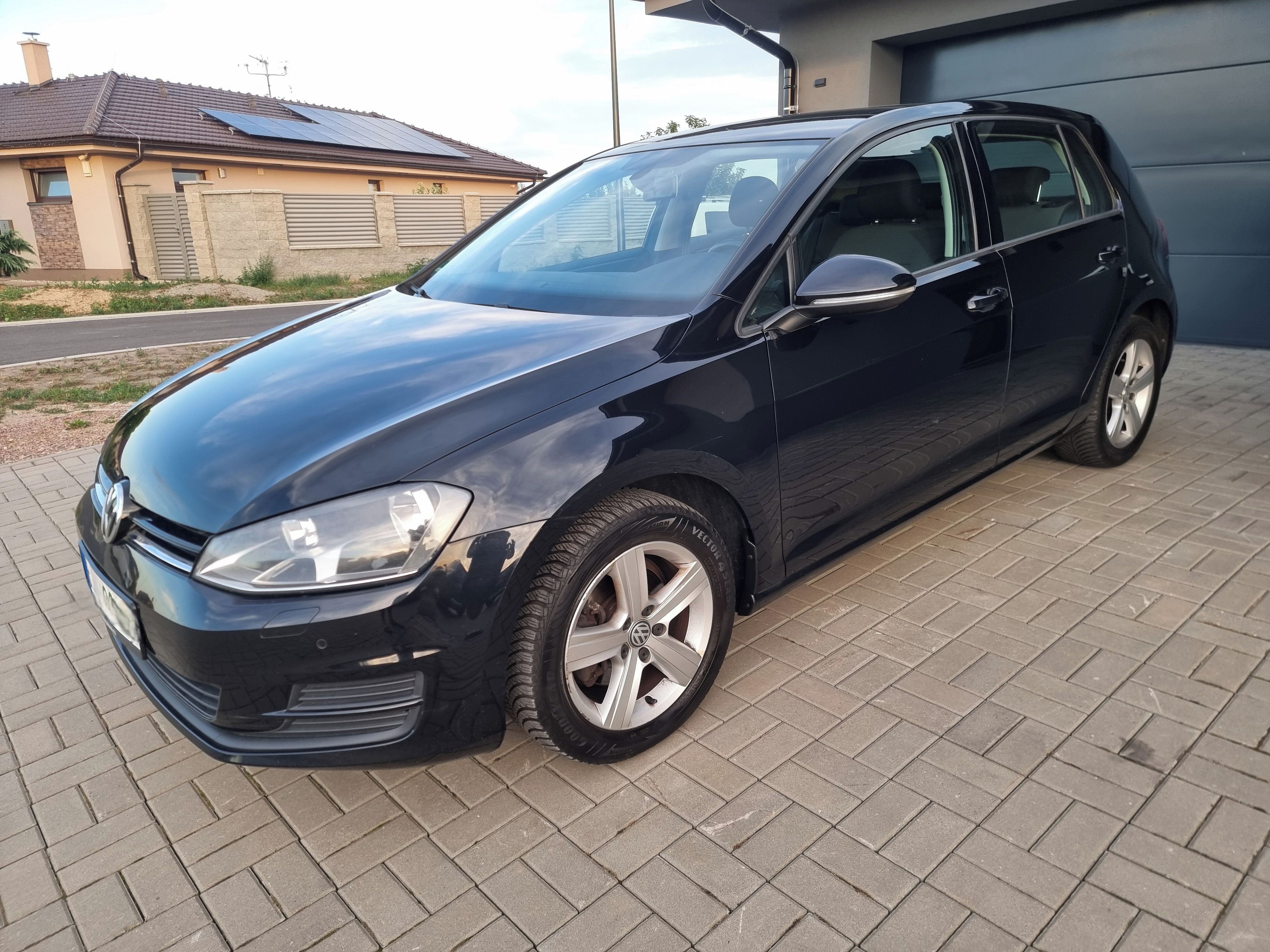 Volkswagen Golf, 1.2TSI | NOVÁ STK | 2013 - fotka 3