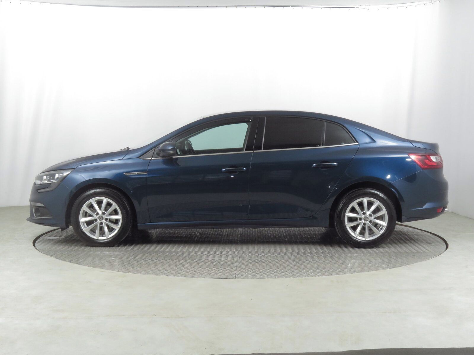 Renault Mégane, 1.3 TCe, Serv.kniha - fotka 3