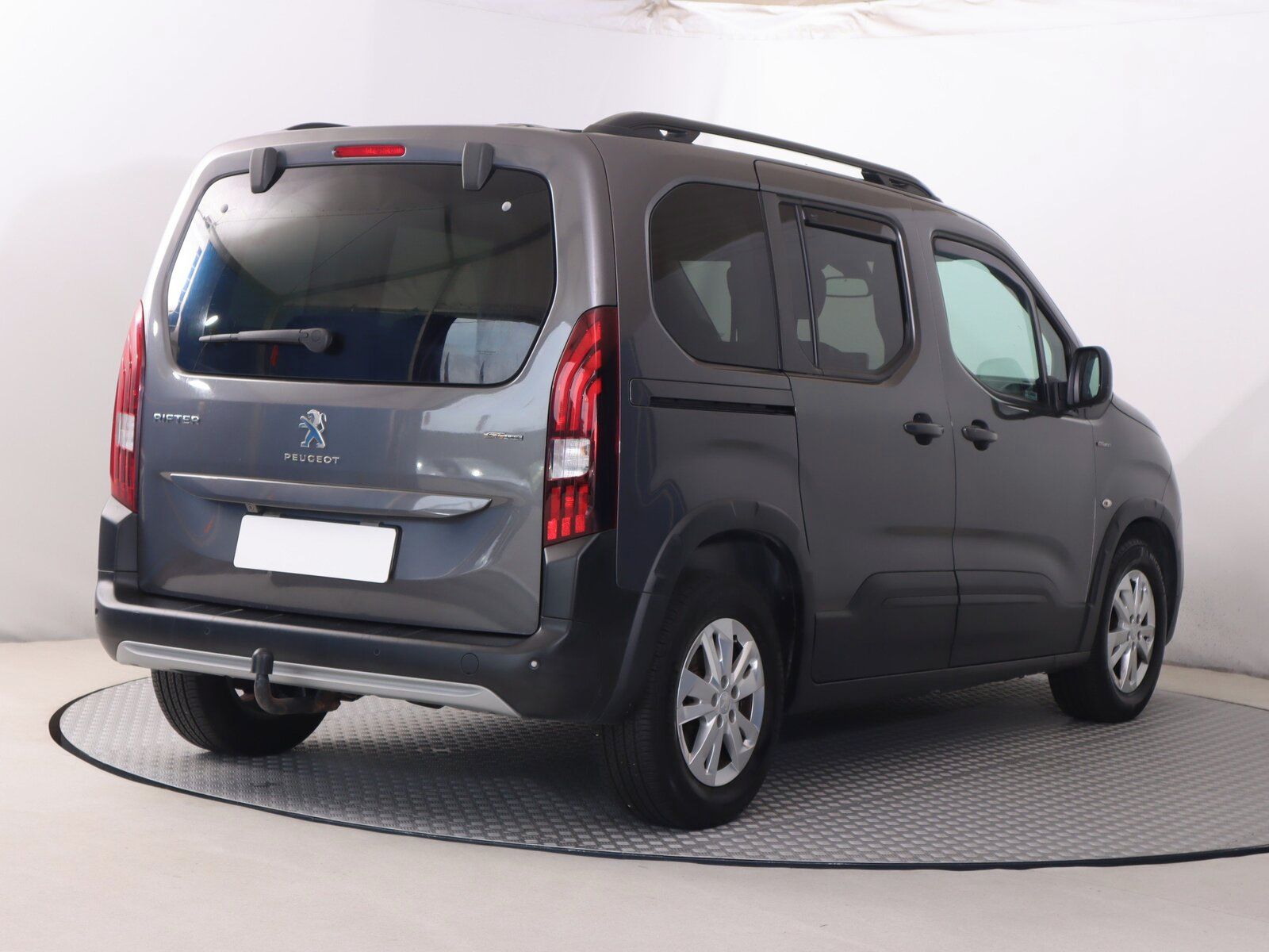 Peugeot Rifter, 1.5 BlueHDi, GT Line, 5Míst - fotka 5